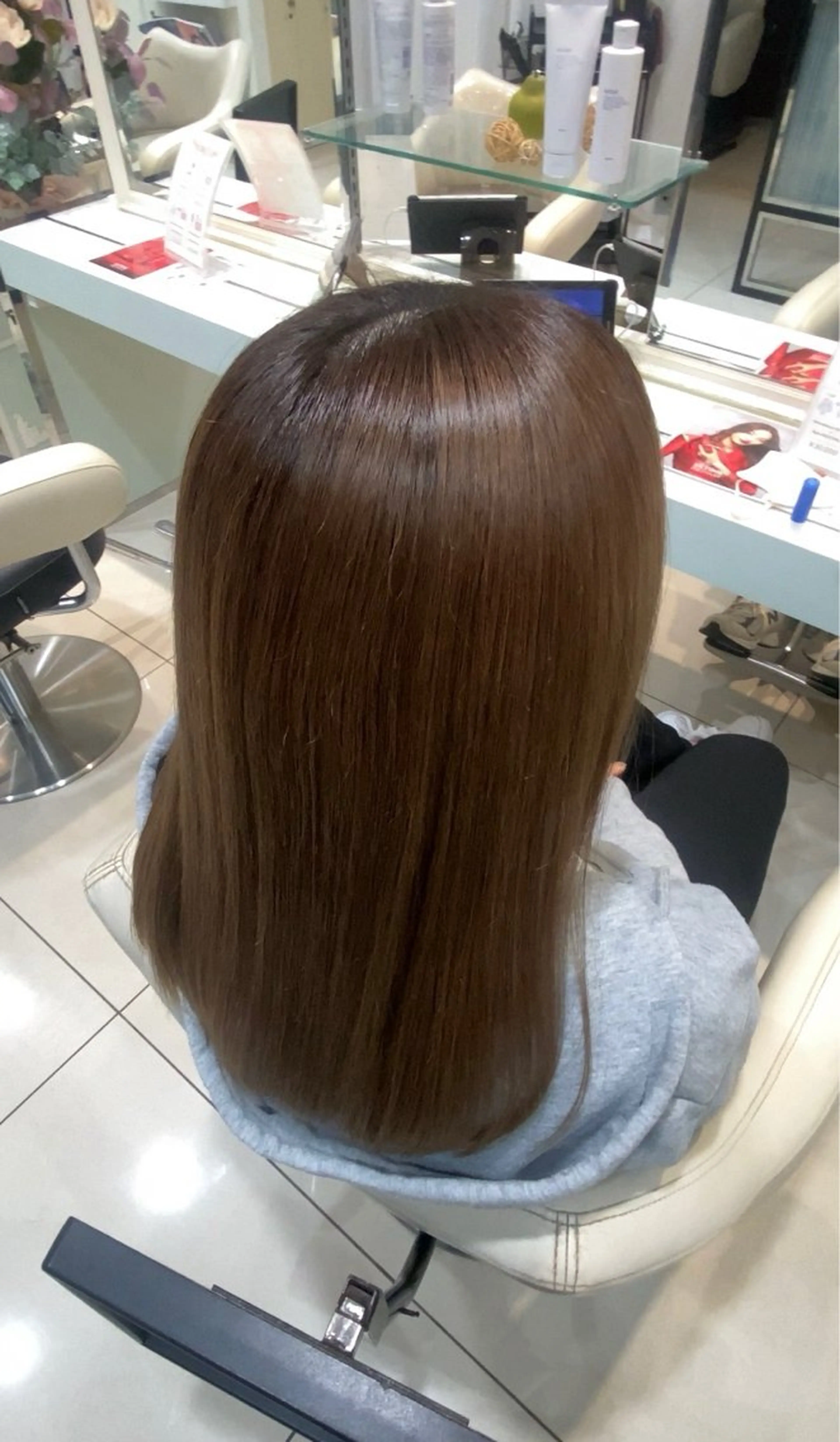 セミロング 縮毛矯正 トリートメント 縮毛矯正 ゆきのヘアスタイル
