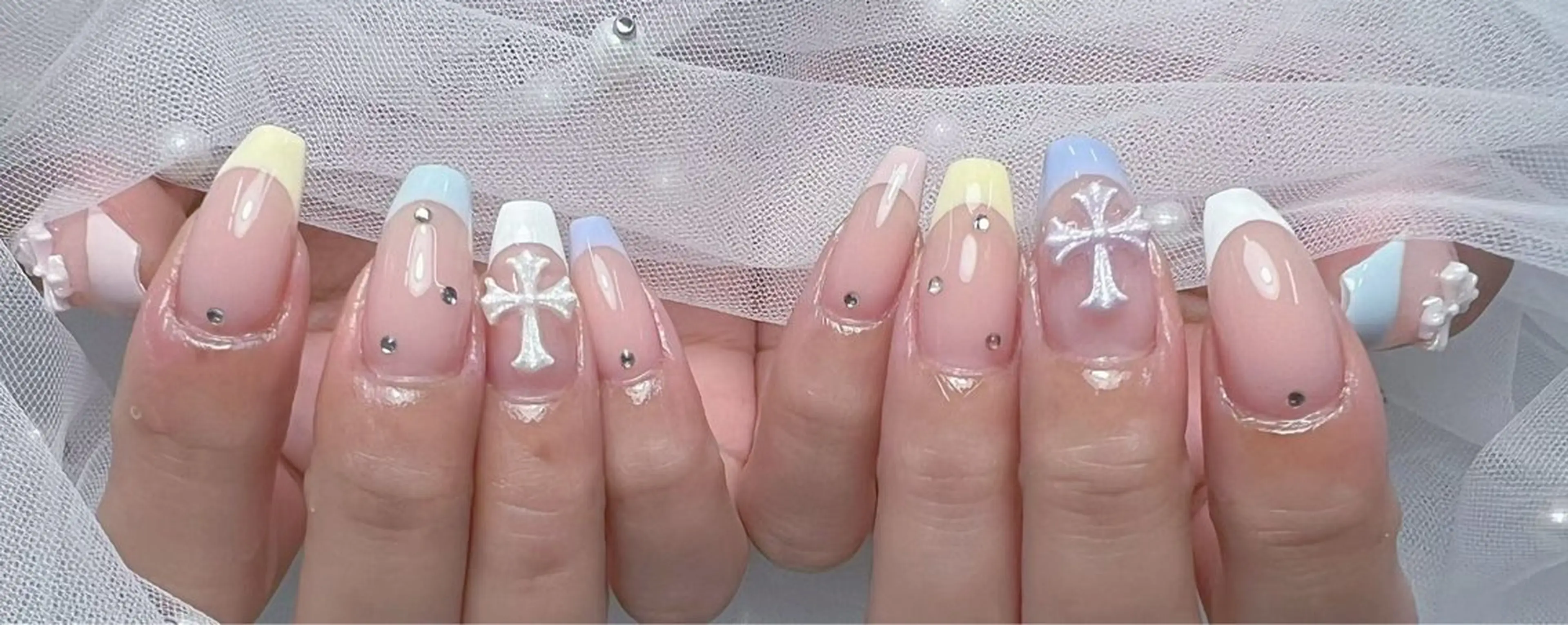 ネイル ハンドネイル フットネイル HARUKA 長堀橋のネイルデザイン