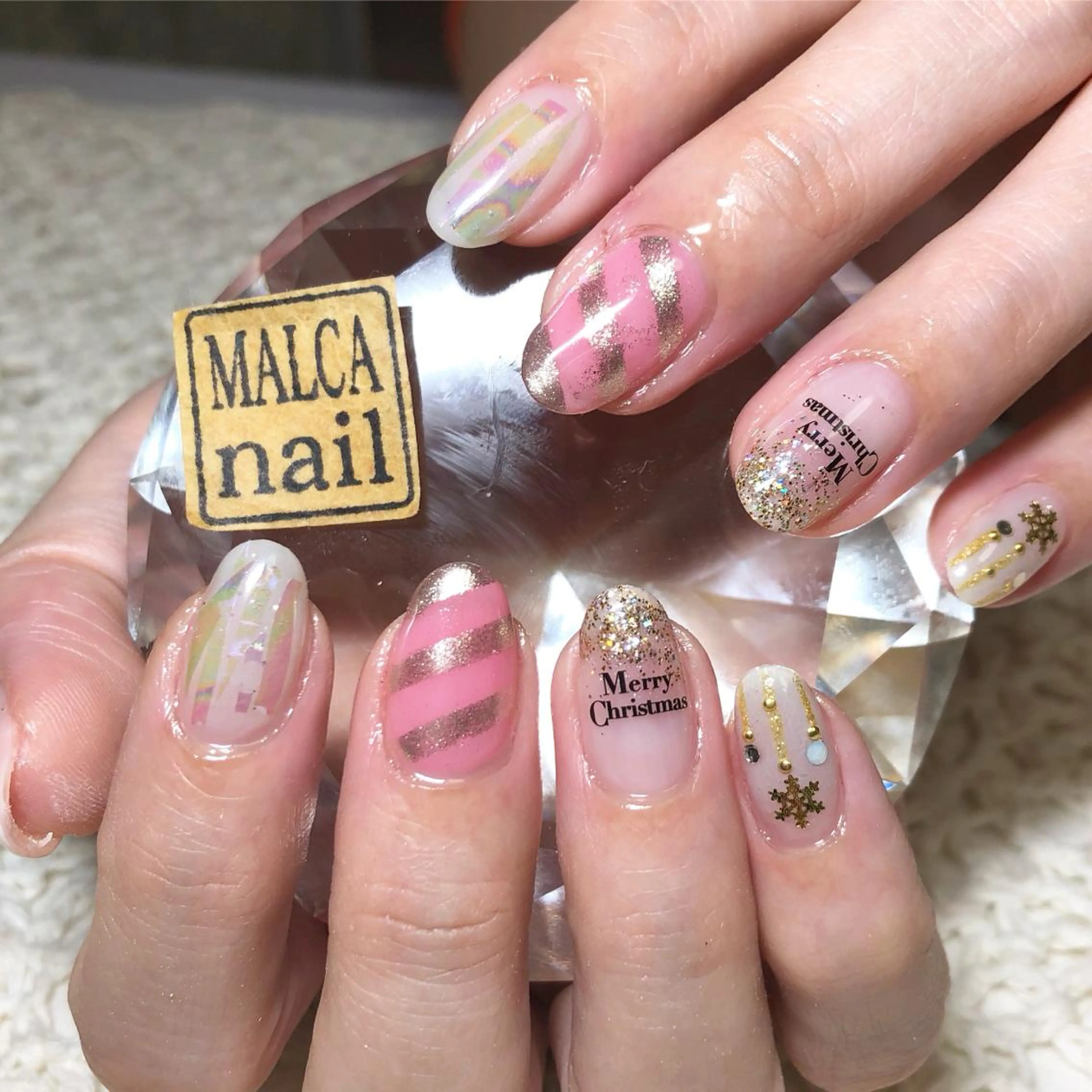 セミロング カラー パーマ ヘアアレンジ キッズ ネイル マツエク・マツパ MALCAnail(マルカネイル)所属・荒木 莉奈のネイルデザイン