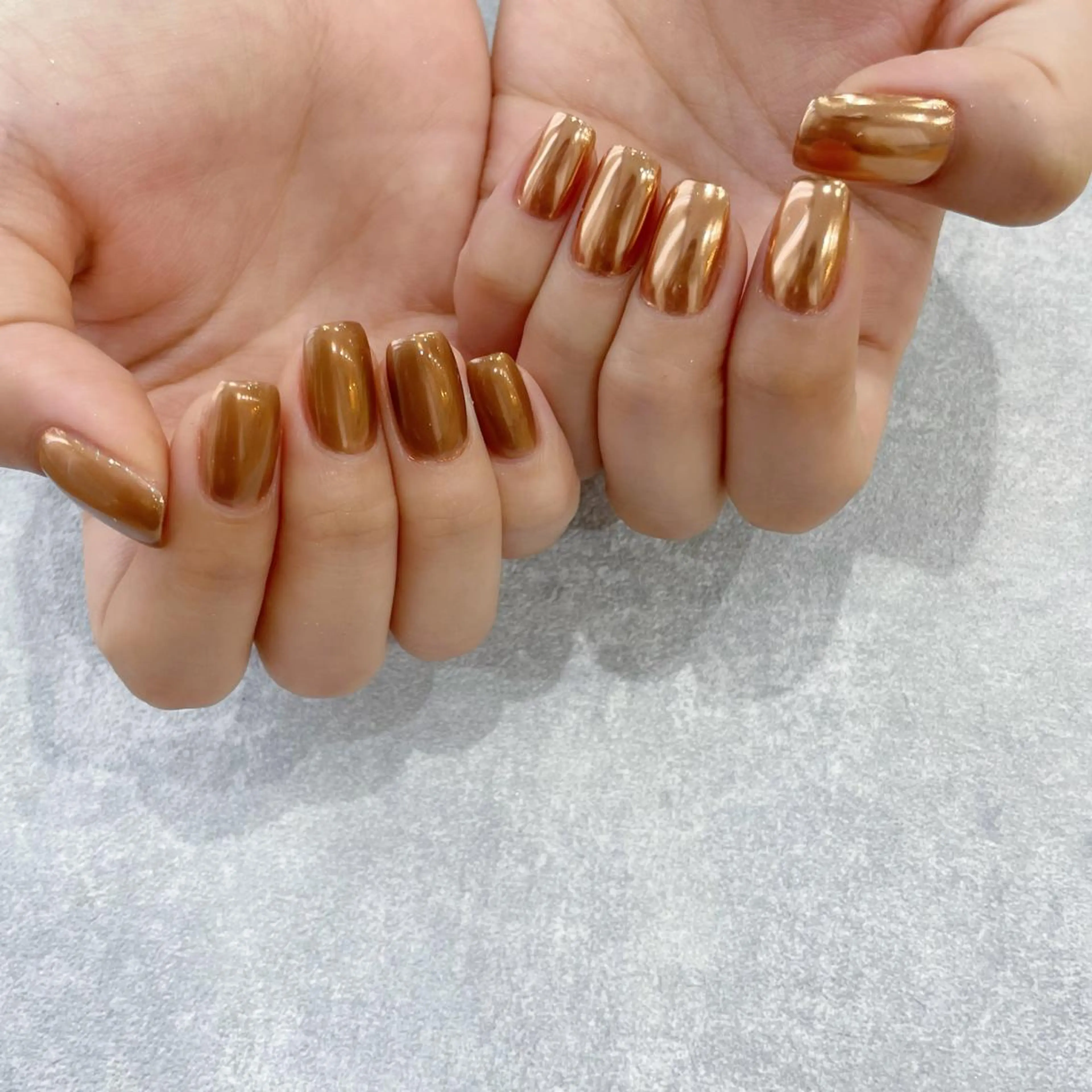 ネイル ミラーネイル Rediant Salonのネイルデザイン