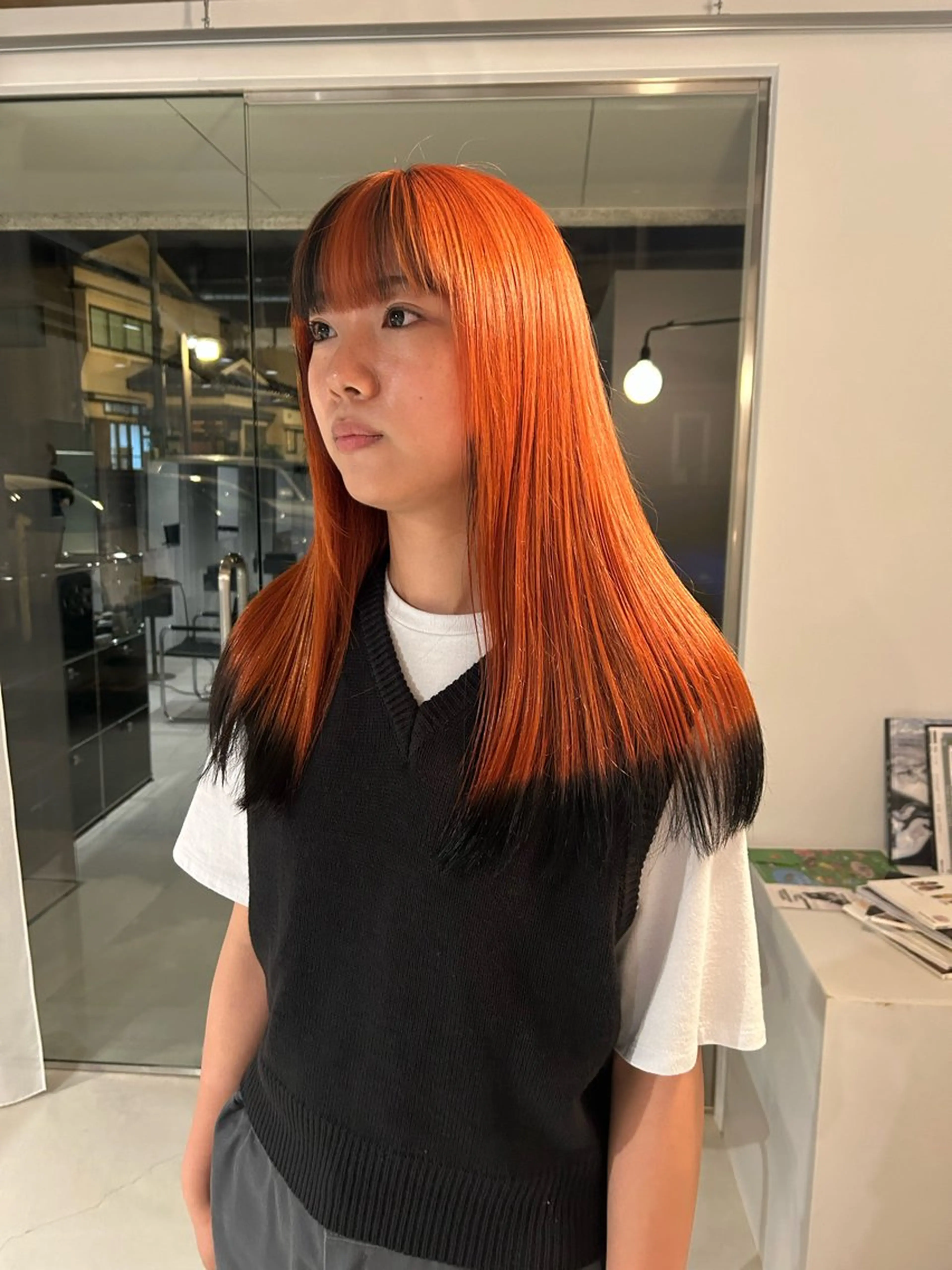 ロング Alter所属・layer/透明感 ハイトーン/kanaのヘアスタイル