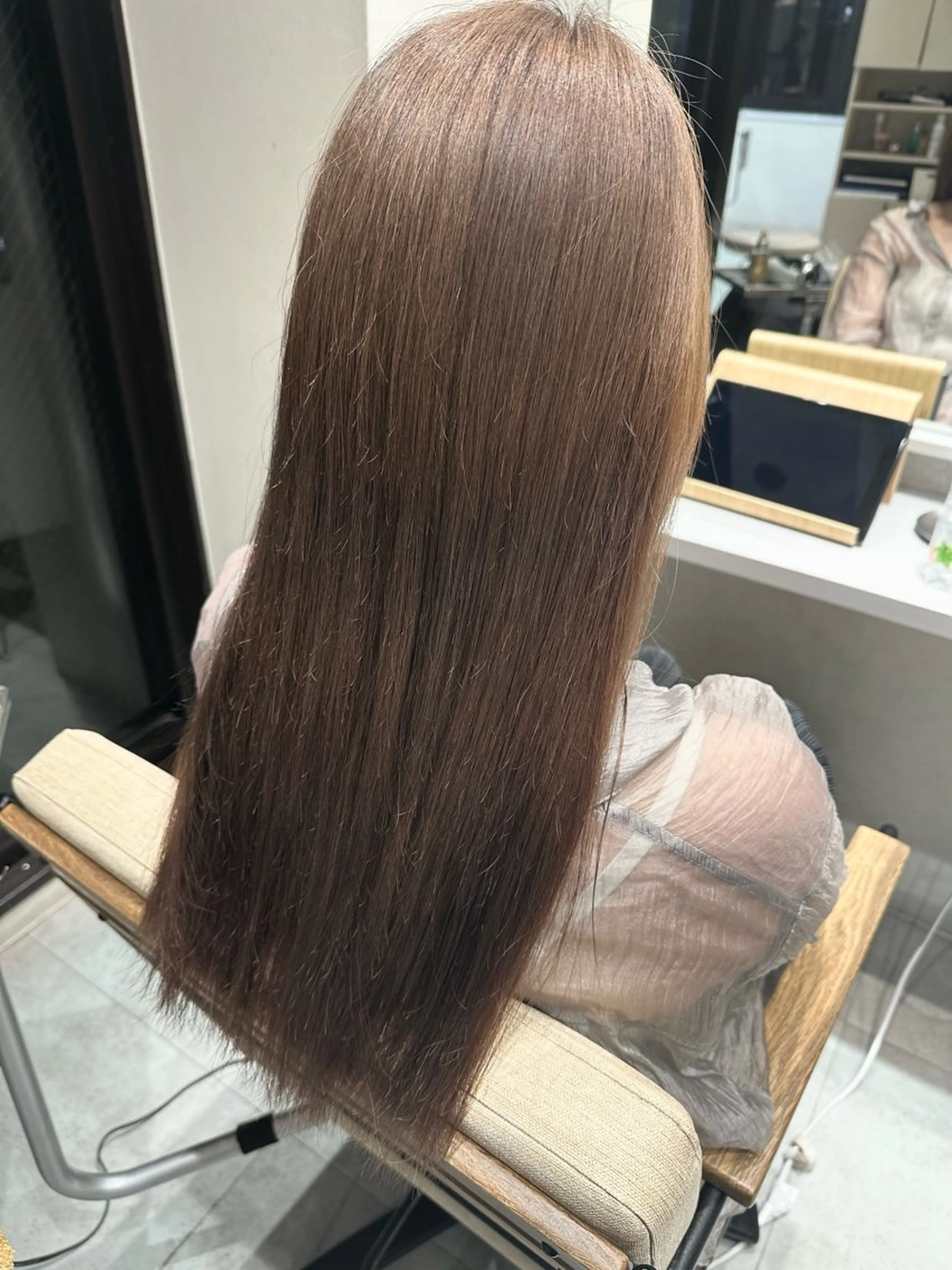 ロング カラー ヘアカラー Maria 梅田デザインカラーのヘアスタイル
