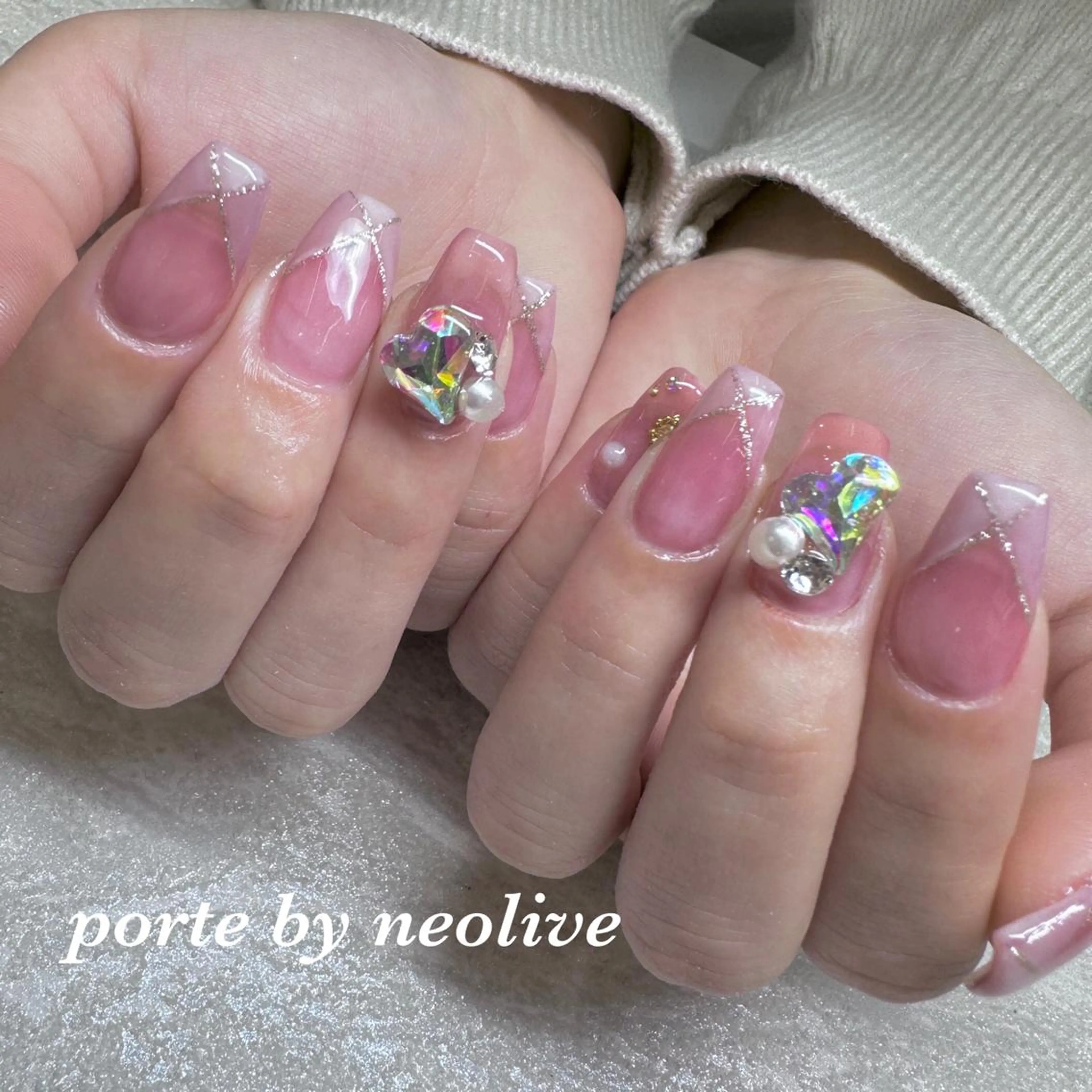 ネイル nail Eclat所属・志賀野 美喜のネイルデザイン