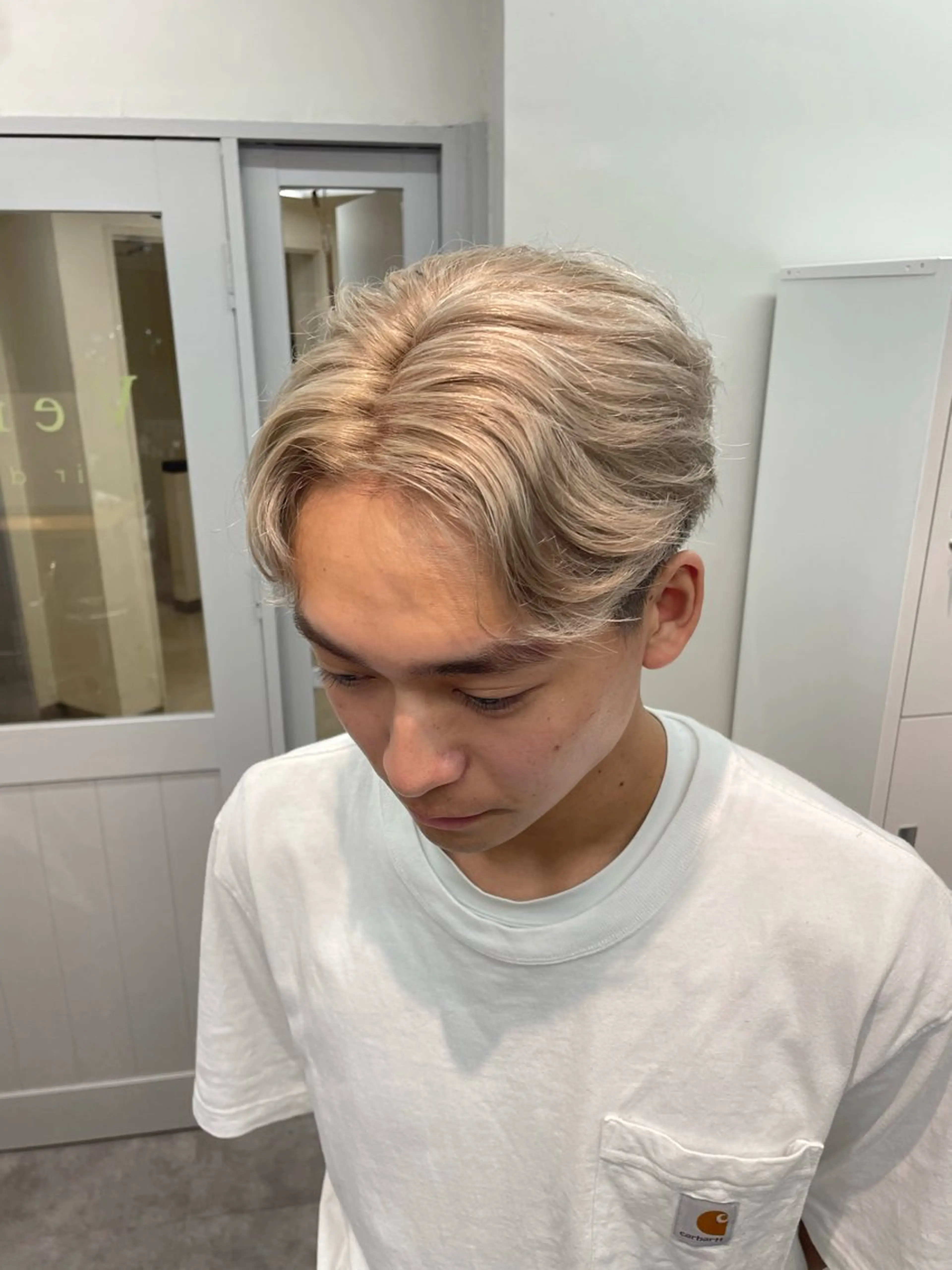 ショート カラー ヘアカラー 🌸柔らかハイトーン 🧃Shionのヘアスタイル