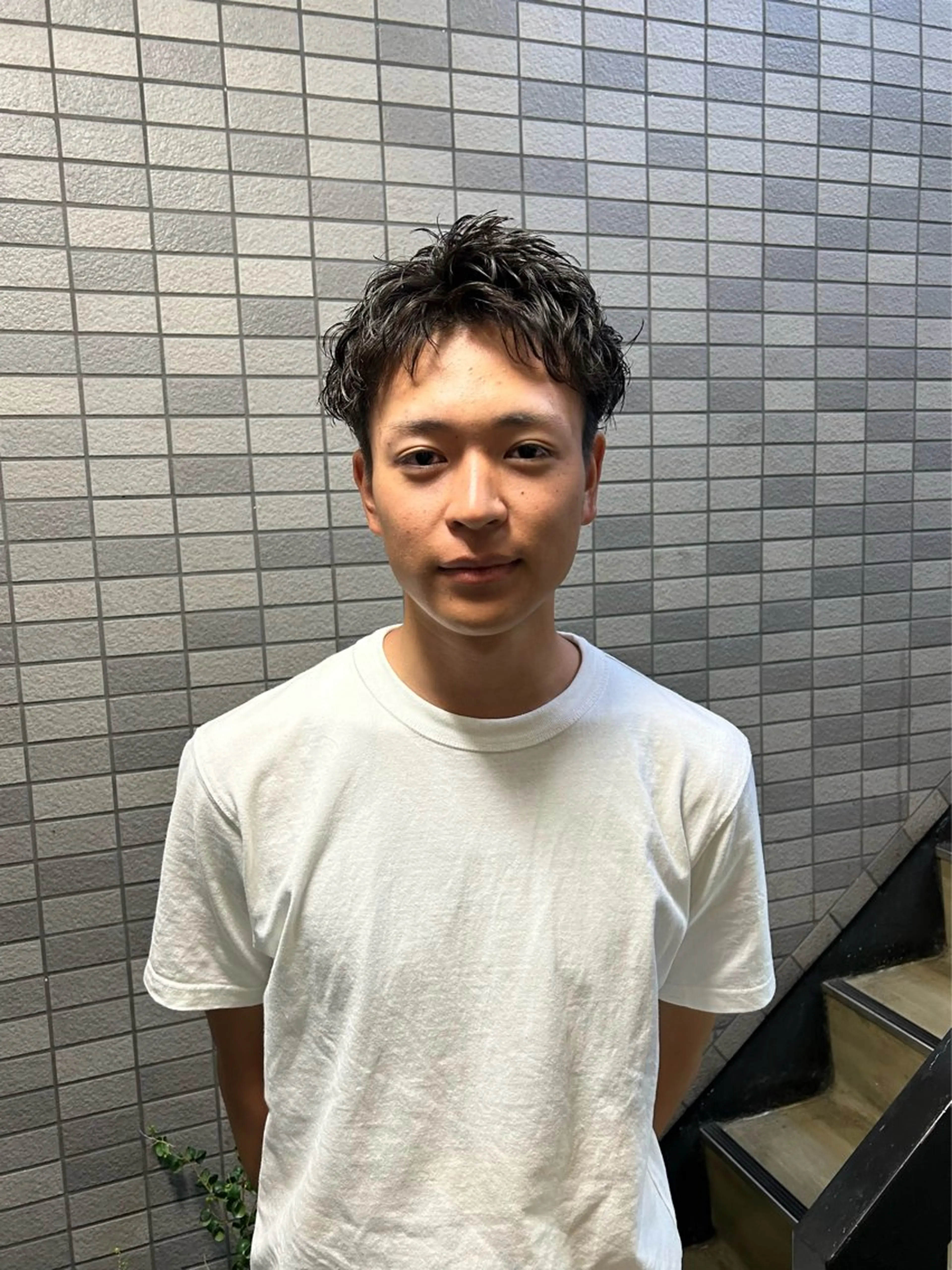 ショート パーマ メンズ メンズブリーチ メンズハイライト メンズインナーカラー メンズパーマ プードルパーマ カット charme所属・💈メンズ特化 /伊藤大輝💈のヘアスタイル
