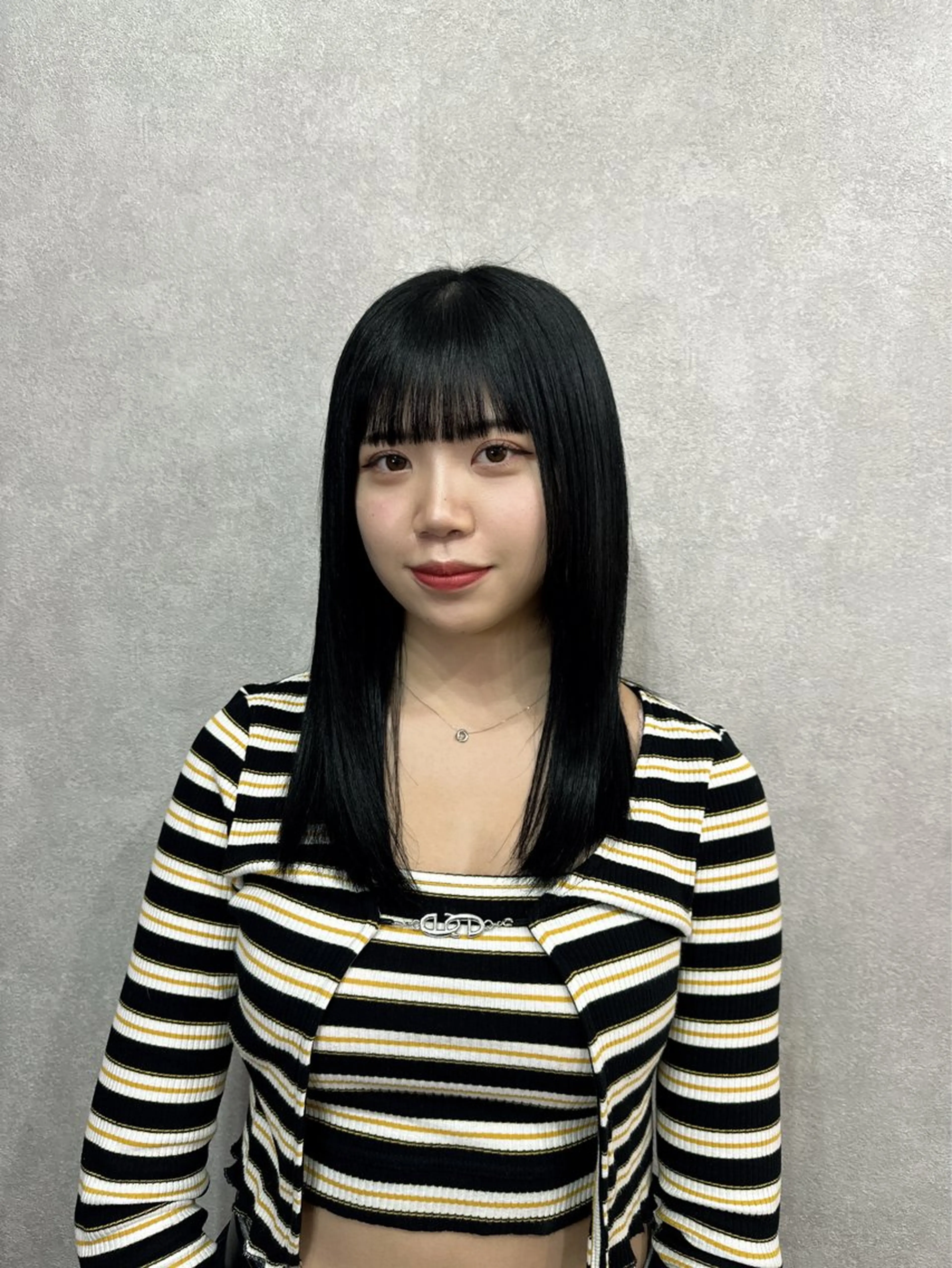 セミロング カラー パーマ ヘアアレンジ メンズ キッズ メンズブリーチ メンズ韓国風 メンズウルフカット ベージュカラー 黒髪 🌈髪質改善TR 艶カラーユウダイ🌈のヘアスタイル