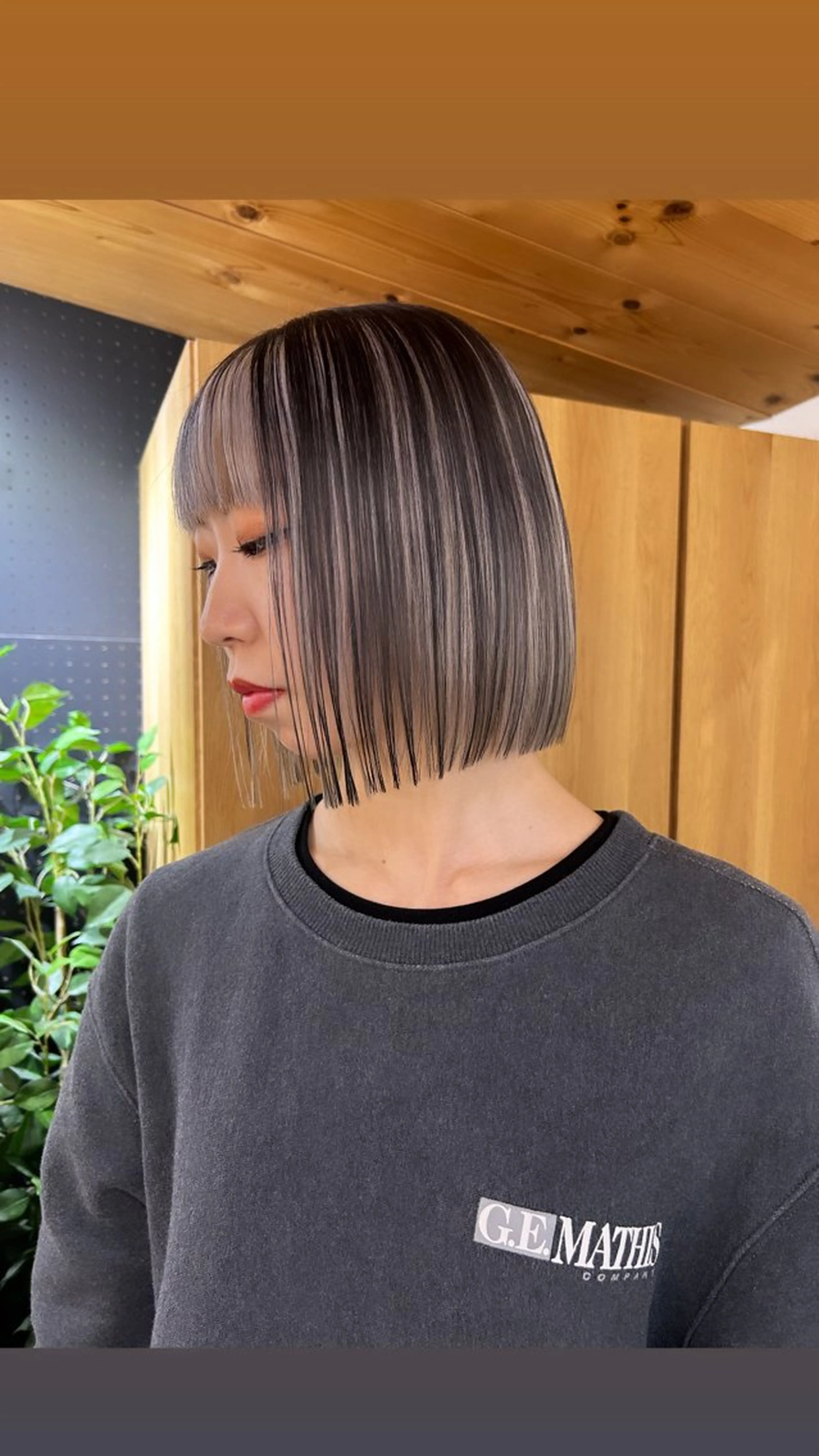 ショート カラー メンズ 黒髪 シルバー カット ヘアカラー トリートメント 🧸艶々韓国ヘア 🧁mizunaのヘアスタイル