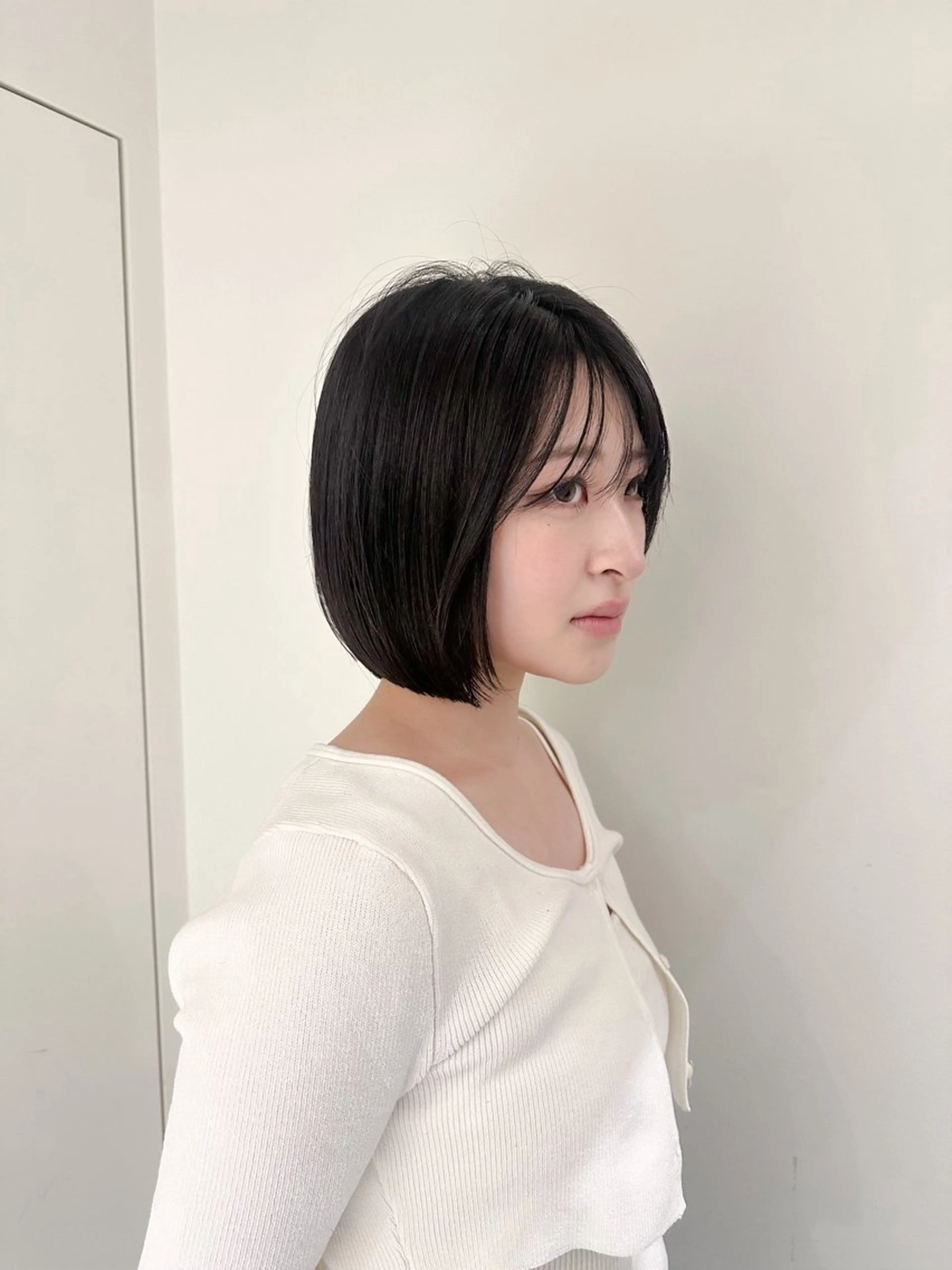 ショート ボブ 🎗️似合わせ/小顔 顔周りカット/透明感のヘアスタイル