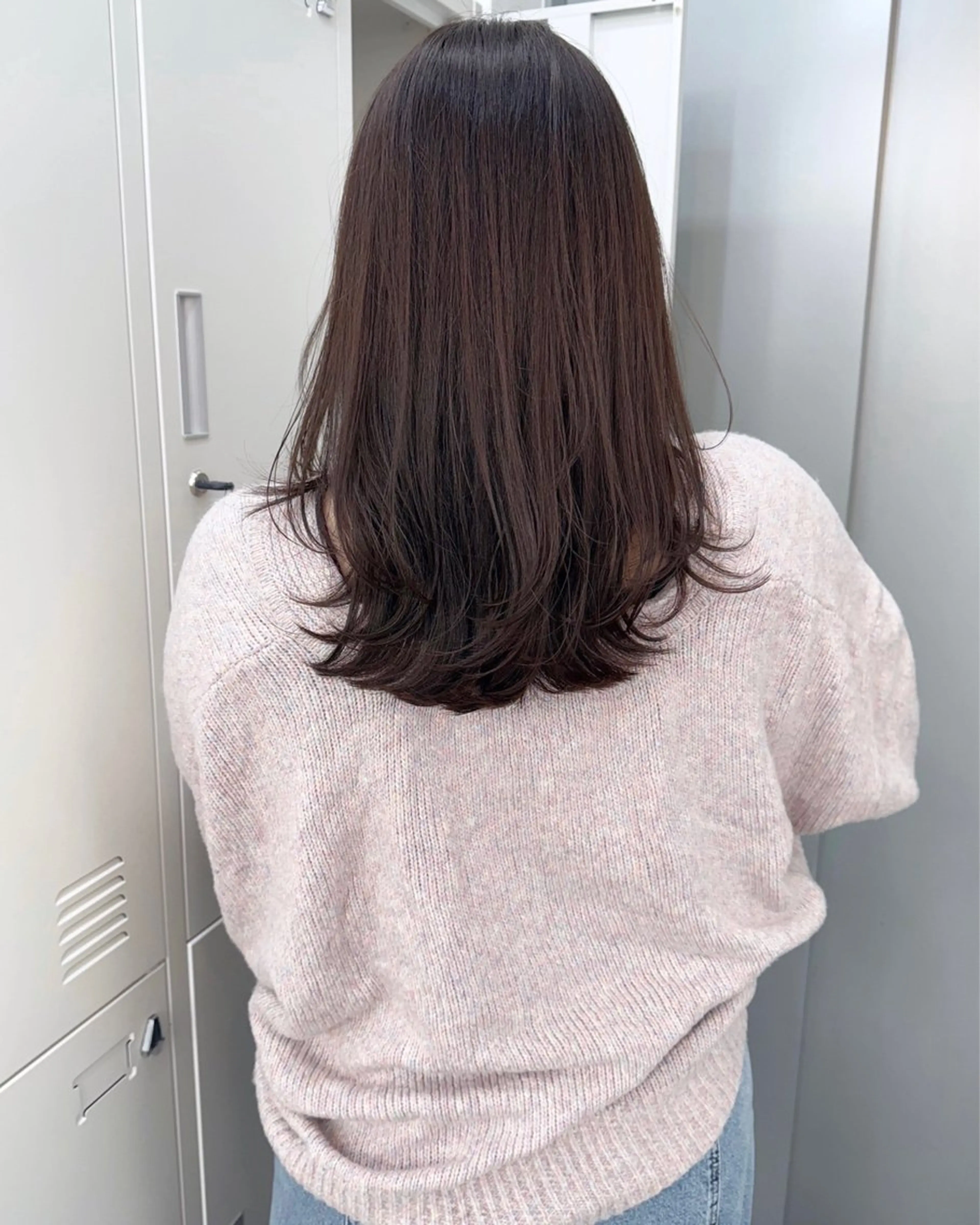 セミロング カラー ブラウンカラー レイヤーカット カット ヘアカラー トリートメント あおやぎ ななのヘアスタイル