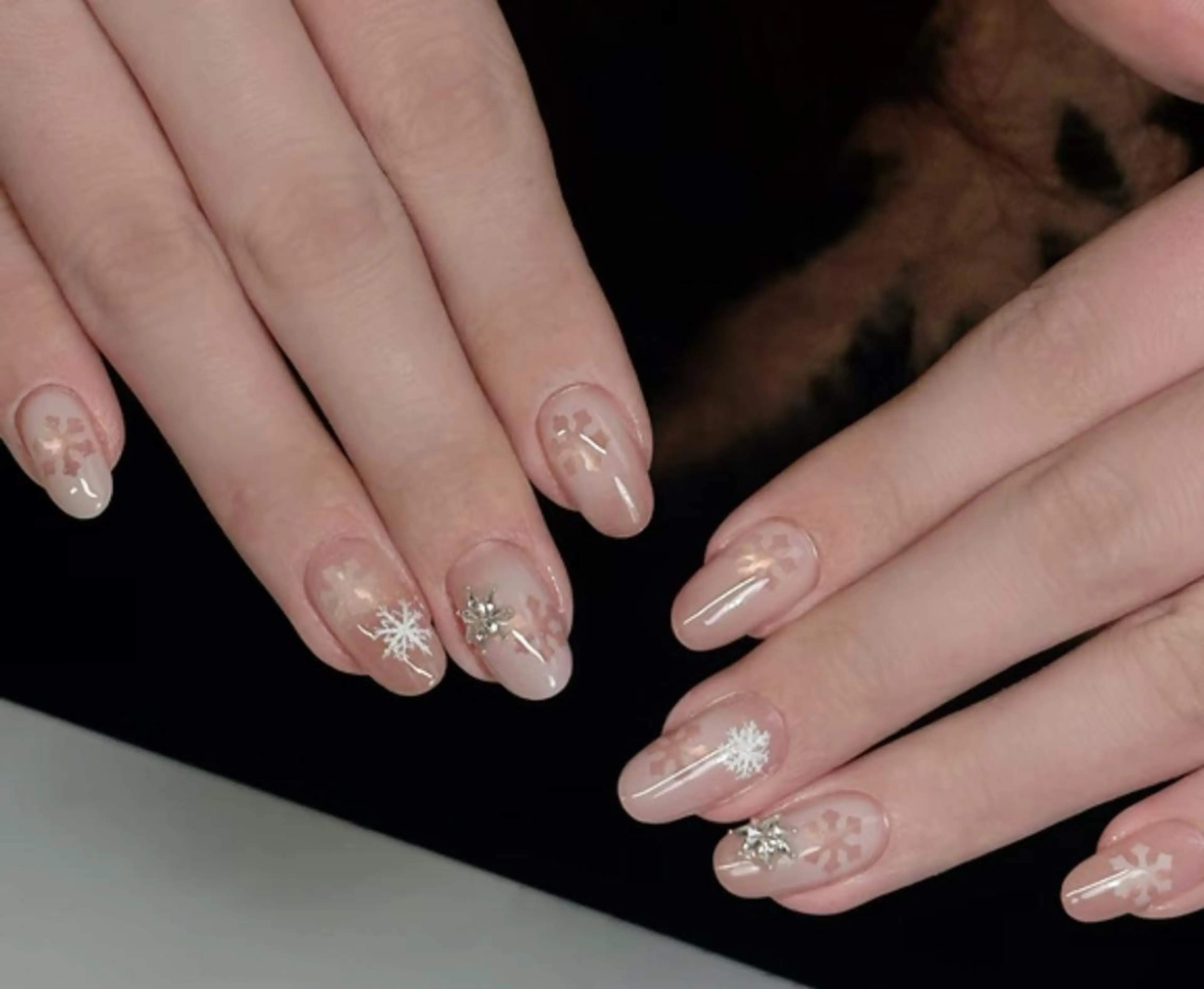 ネイル ハンドネイル 🎀 Ayaka_nailのネイルデザイン