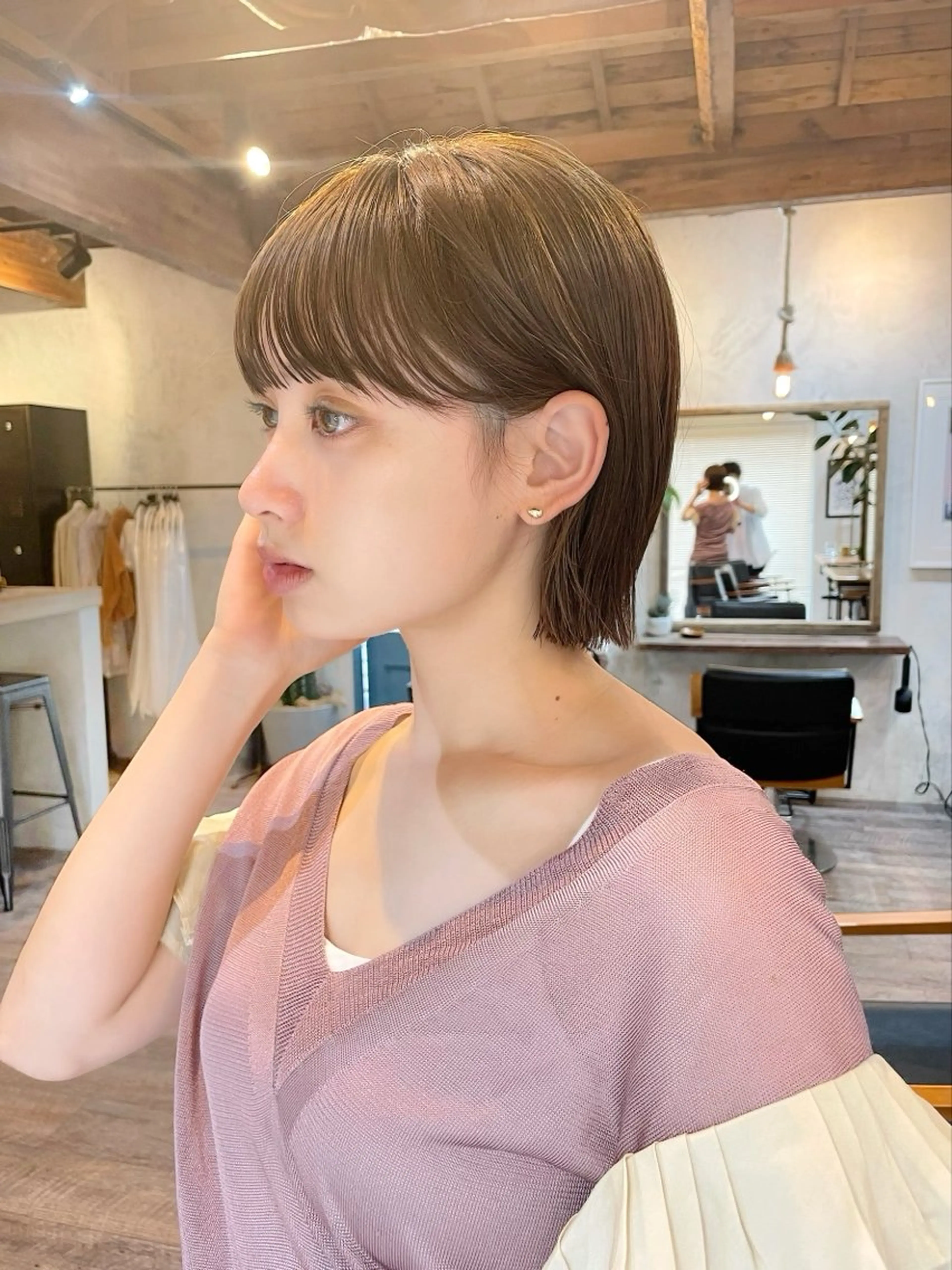 ショート カラー 切りっぱなしボブ ボブレイヤー ボブ くびれヘア 顔まわりレイヤー カット ヘアカラー トリートメント 結べるレイヤーボブ くびれLady表参道のヘアスタイル