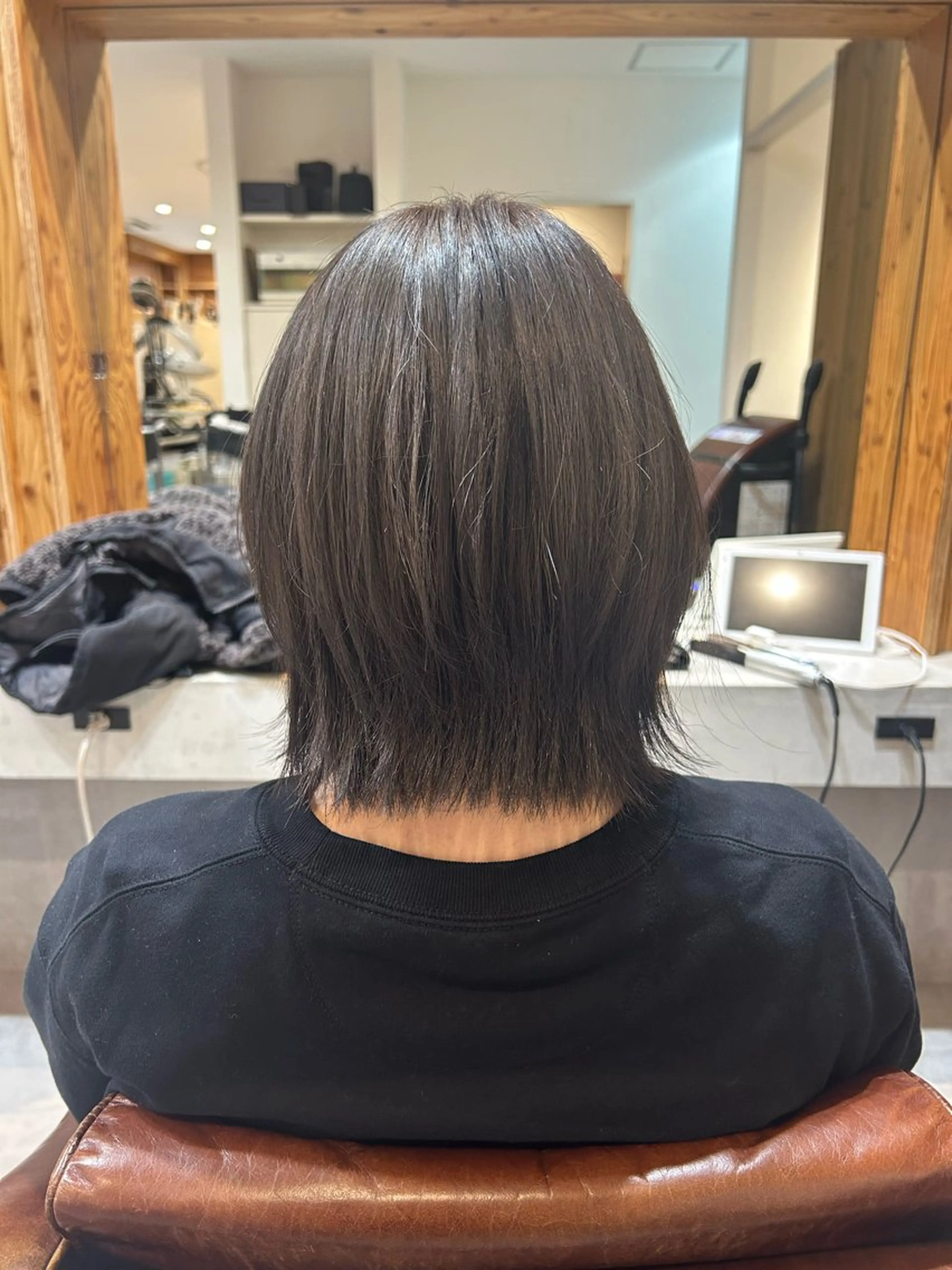 ミディアム レイヤーカット adorable 樋口円のヘアスタイル
