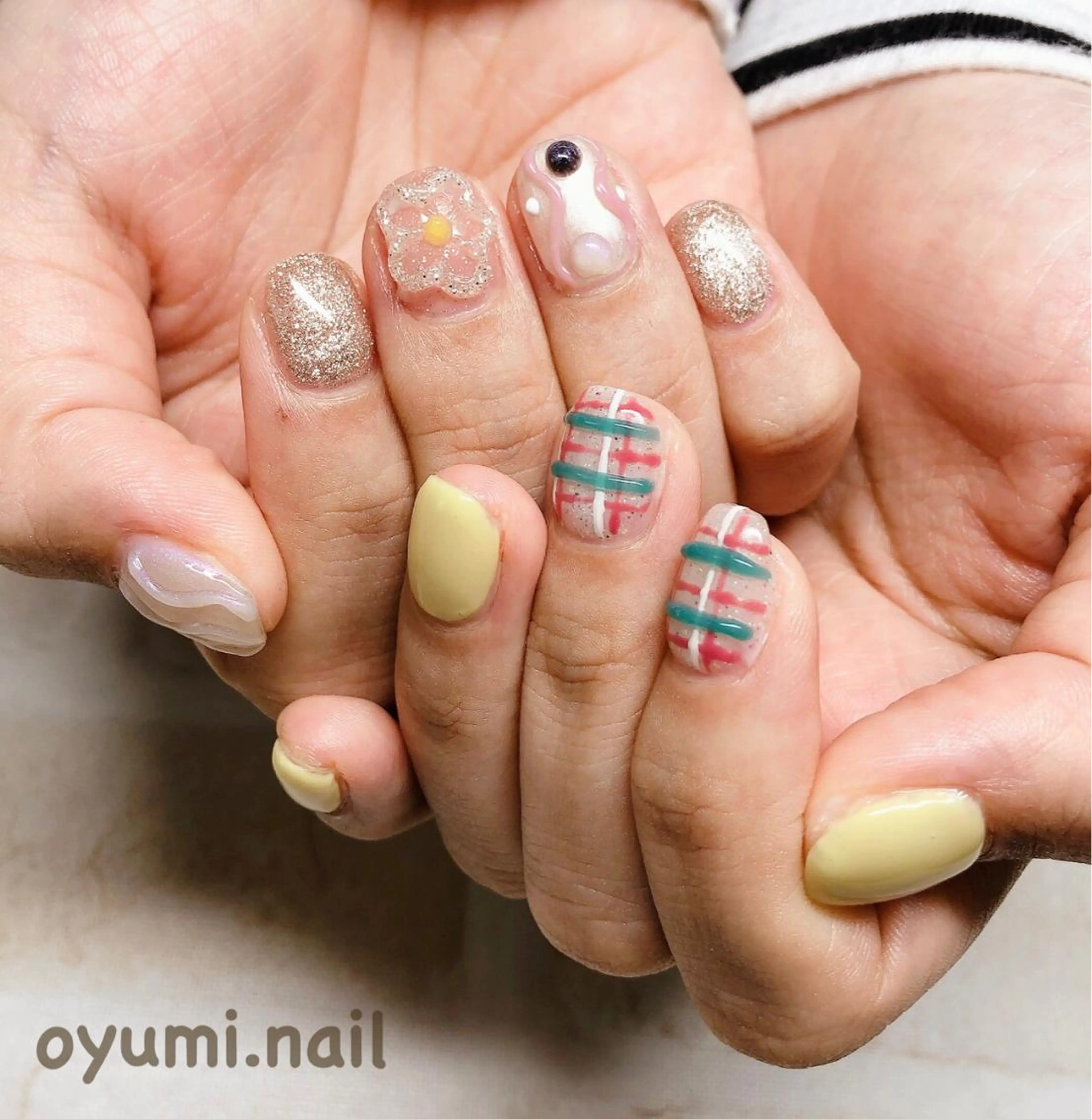 ネイル ニュアンスネイル ハンドネイル takanashi yumiのネイルデザイン