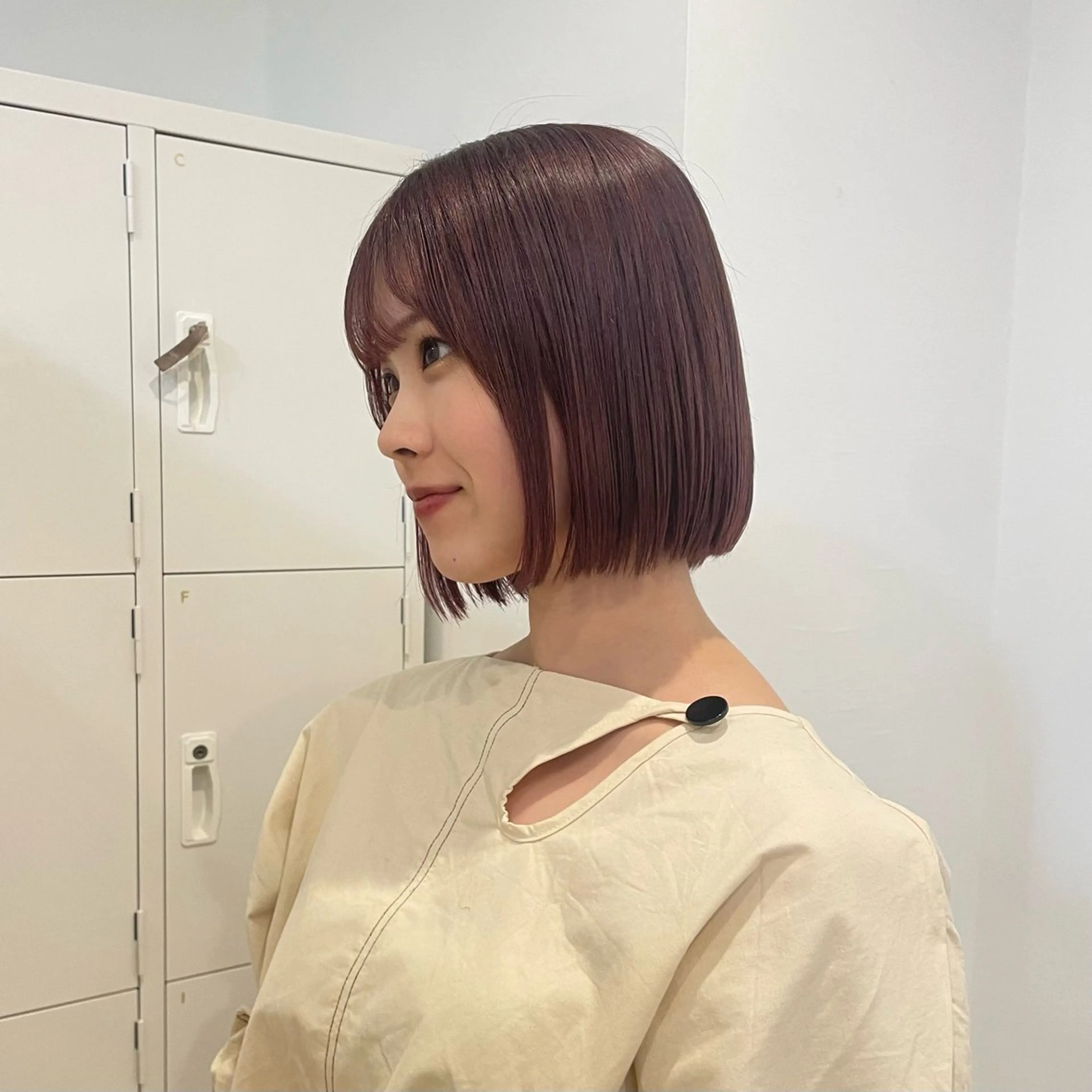 ショート カラー canon/ベージュ /透明感カラーのヘアスタイル