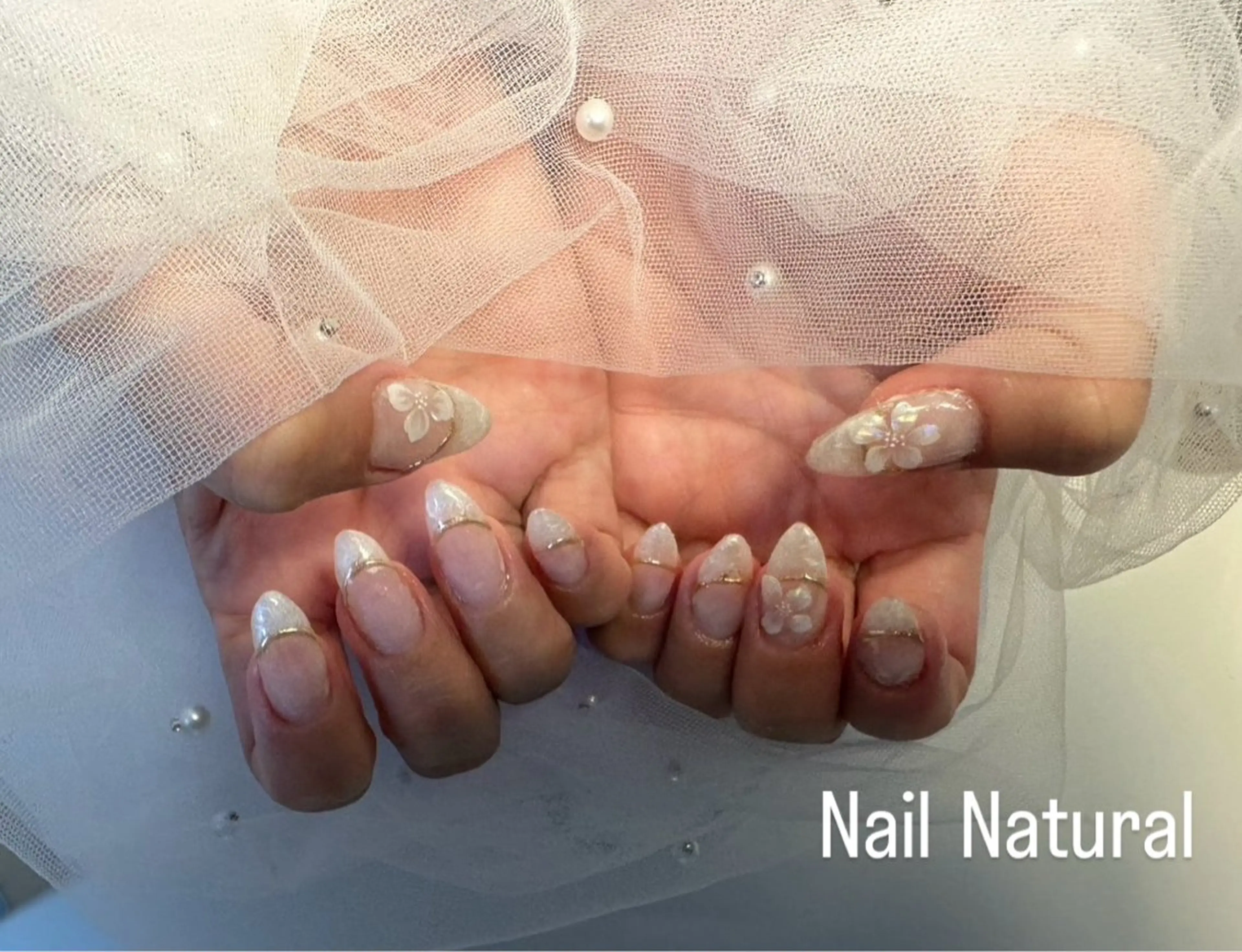 ネイル フラッシュネイル フットネイル フレンチネイル ジェルネイル ガラスフレンチ ハンドネイル Nail salon Natulalのネイルデザイン