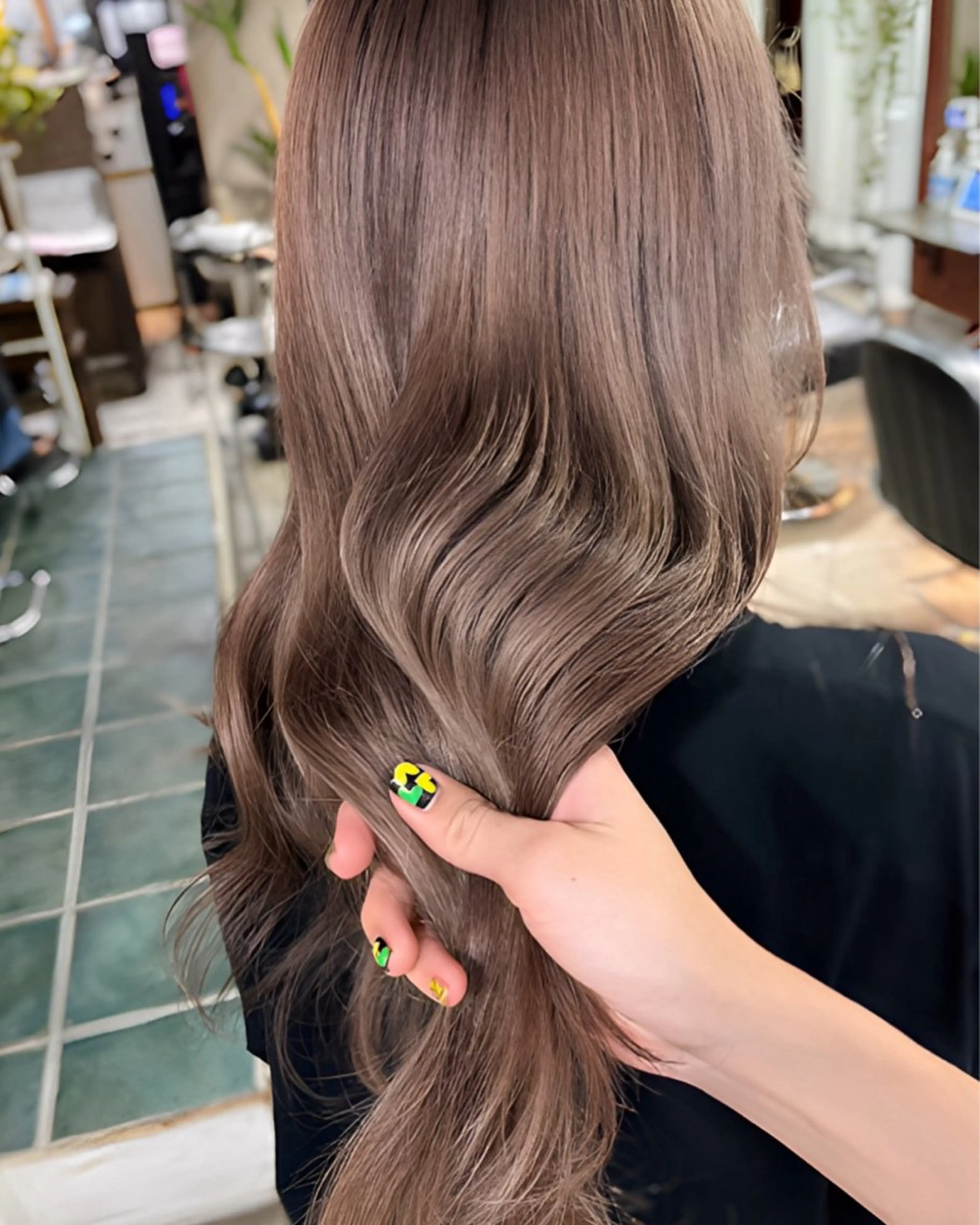 セミロング カラー カット 縮毛矯正 トリートメント momo所属・メンズヘアメイク 🩵Mayuki🩵のヘアスタイル