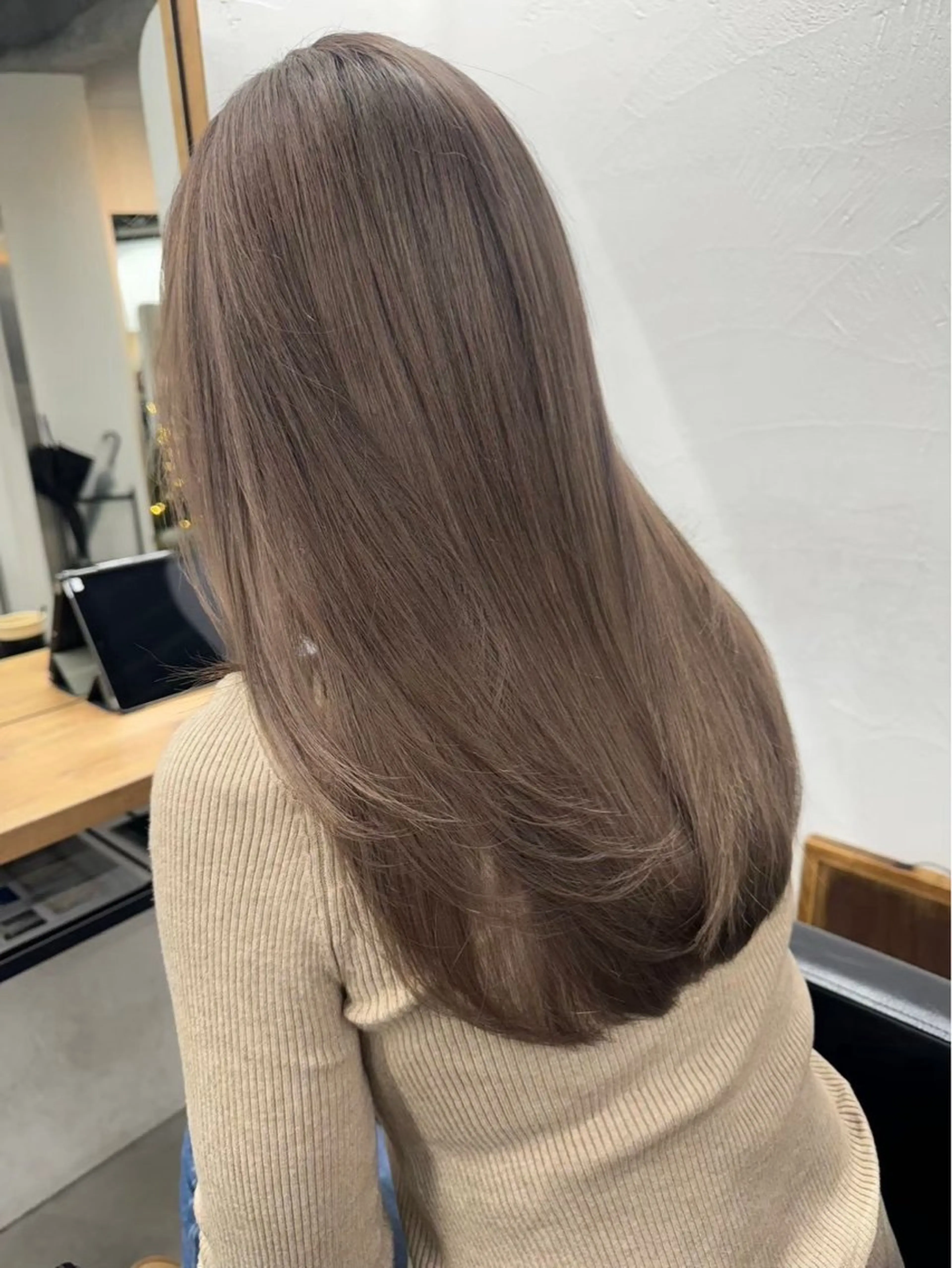 ロング ヘアカラー トリートメント ハイトーン/ブリーチ 八重津　　晃輔のヘアスタイル