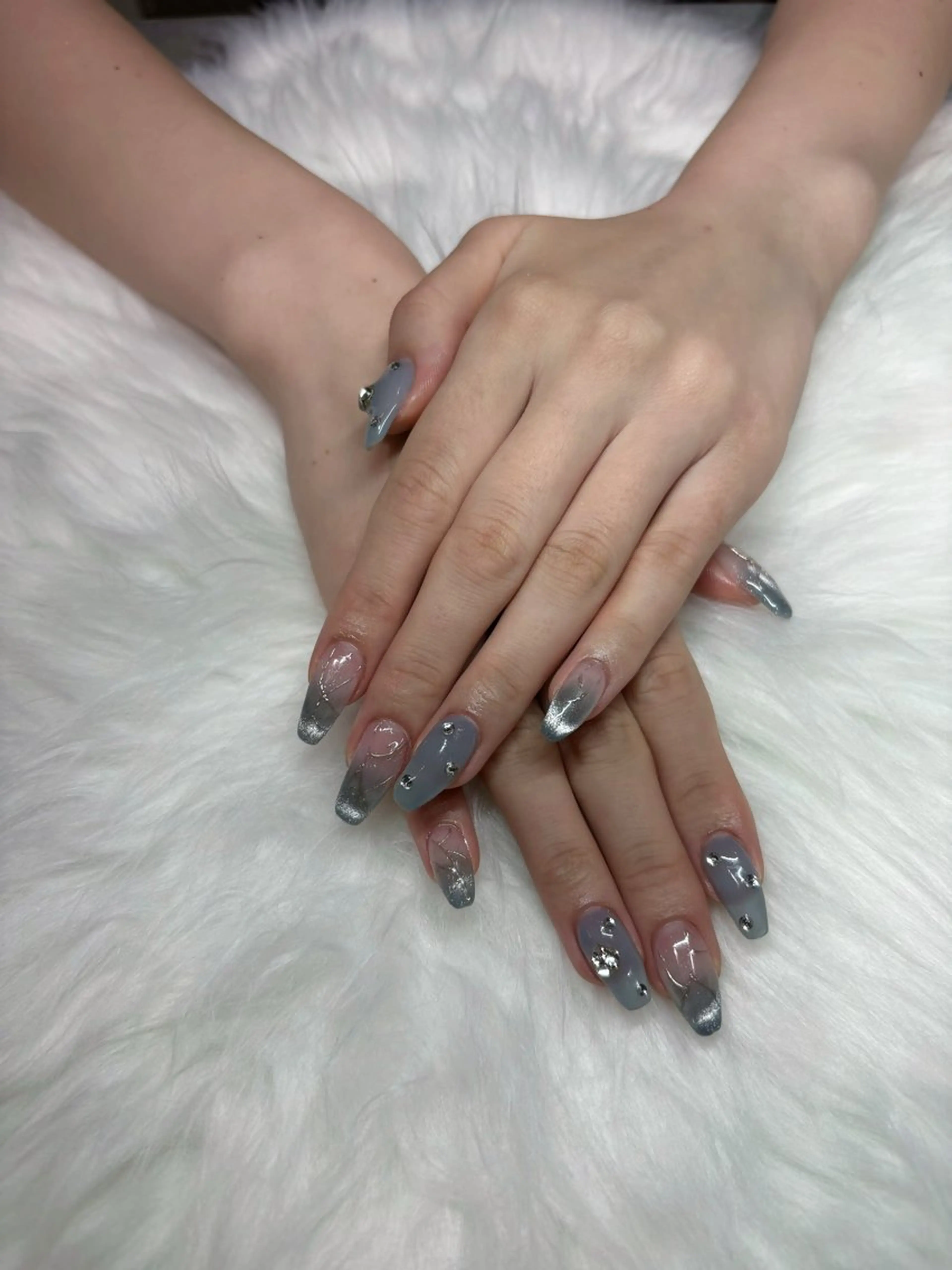 ネイル ハンドネイル nailsalon  coral所属・nail salon 𓇼coralのネイルデザイン