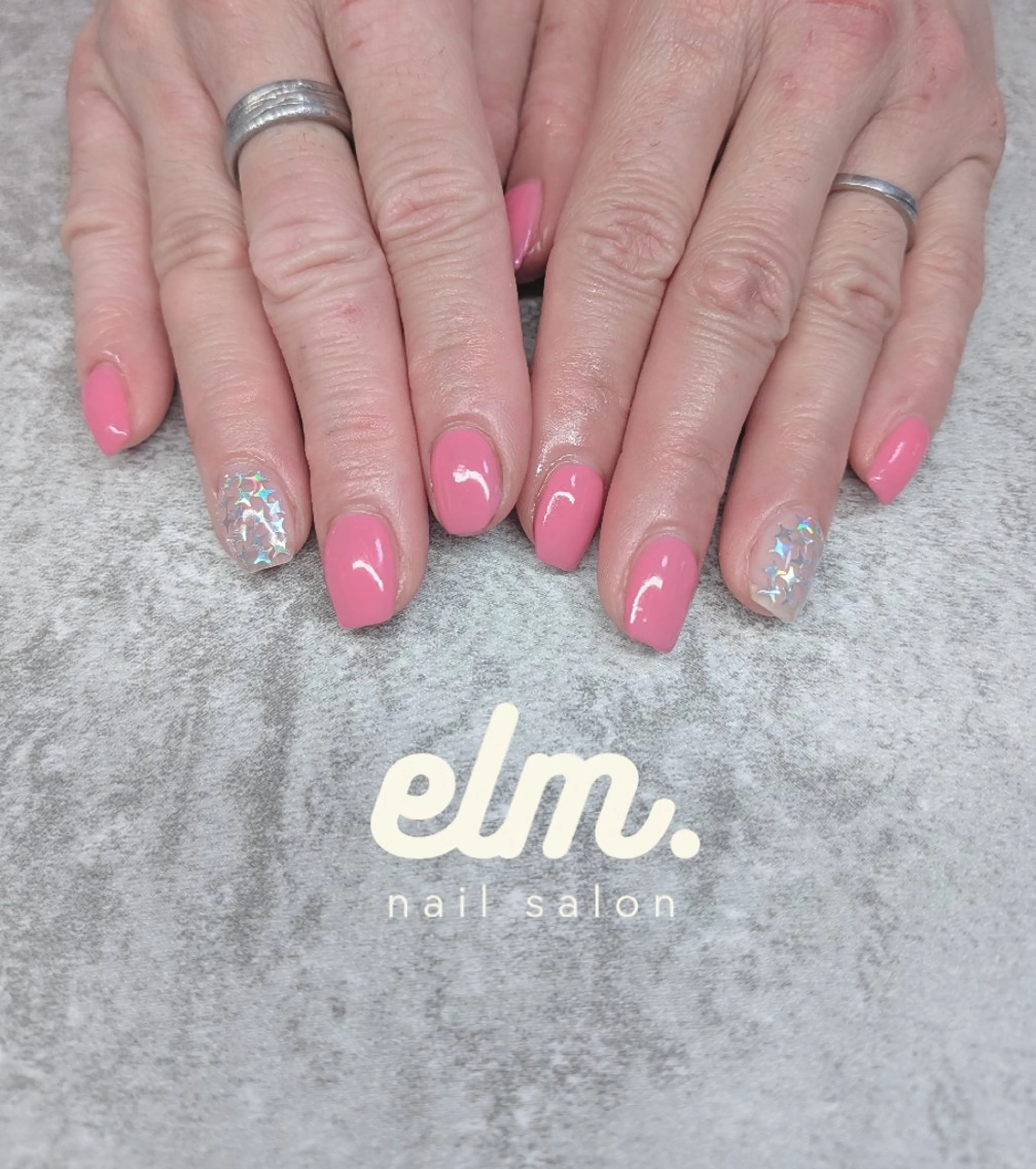 ネイル 韓国ネイル ラメ(グリッター) ピンク ハンドネイル nail salon elm.所属・nail salon elm. まゆこのネイルデザイン