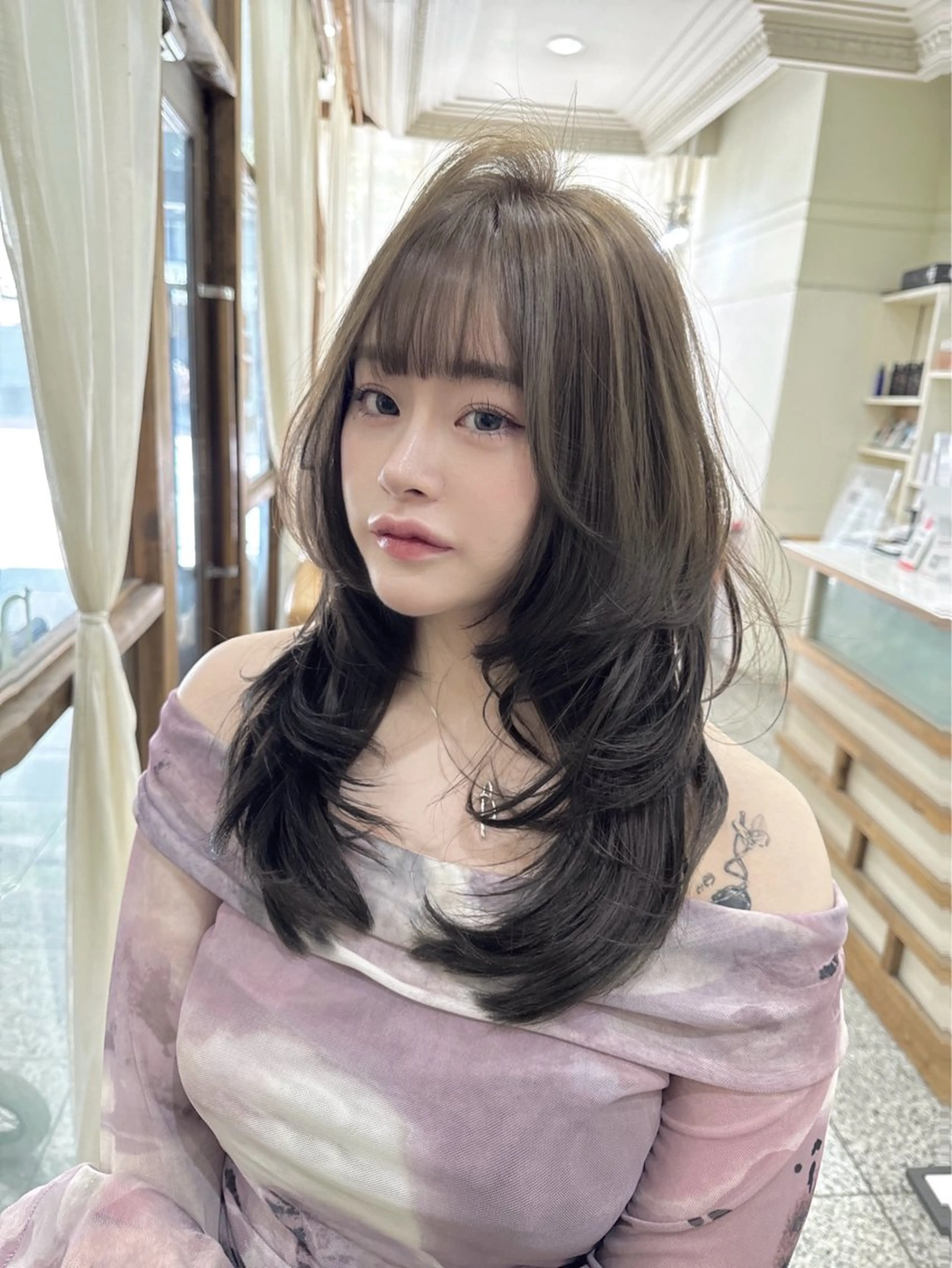 ロング レイヤーカット nico. Julieのヘアスタイル