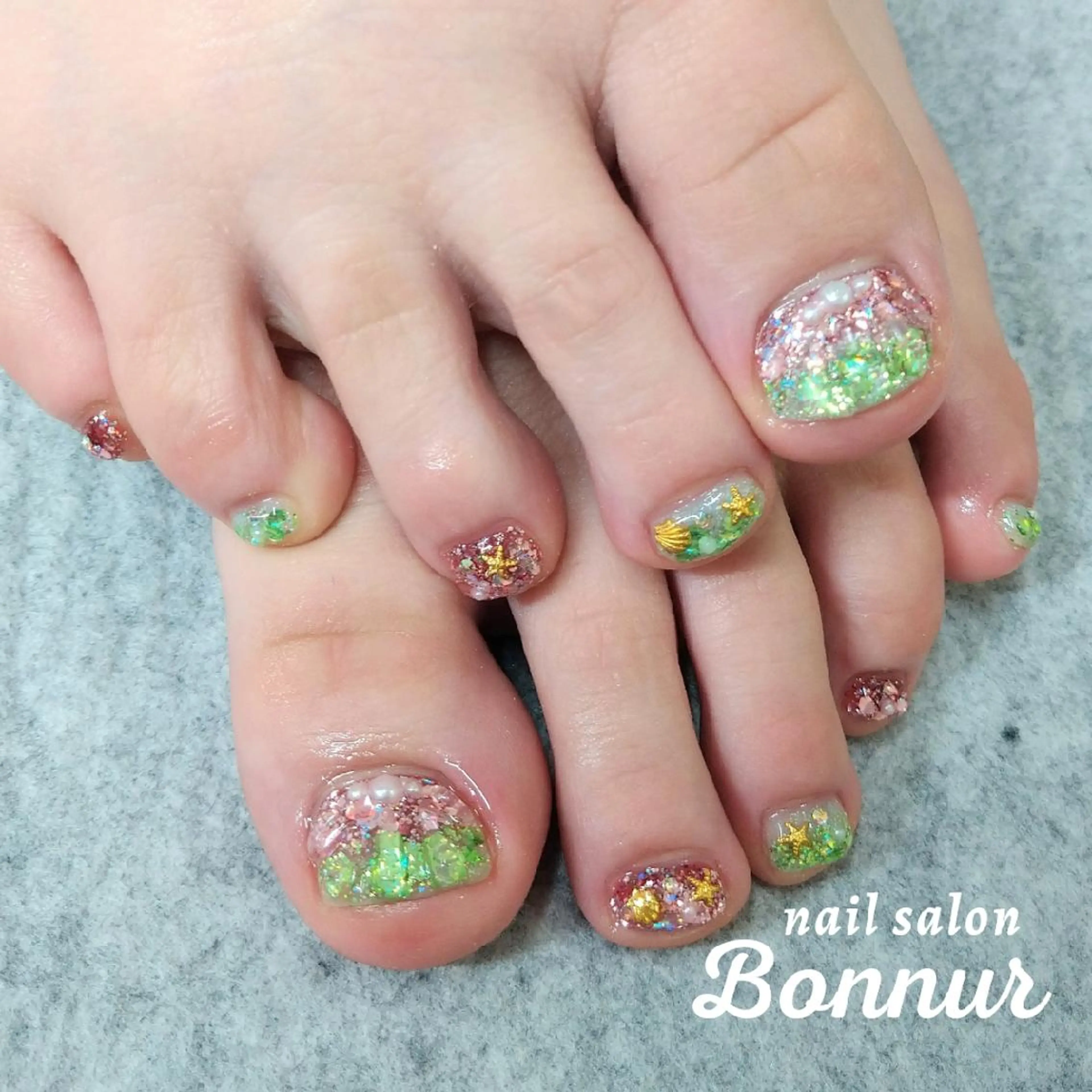 ネイル アートネイル フットネイル RuHE （BB nail)のネイルデザイン