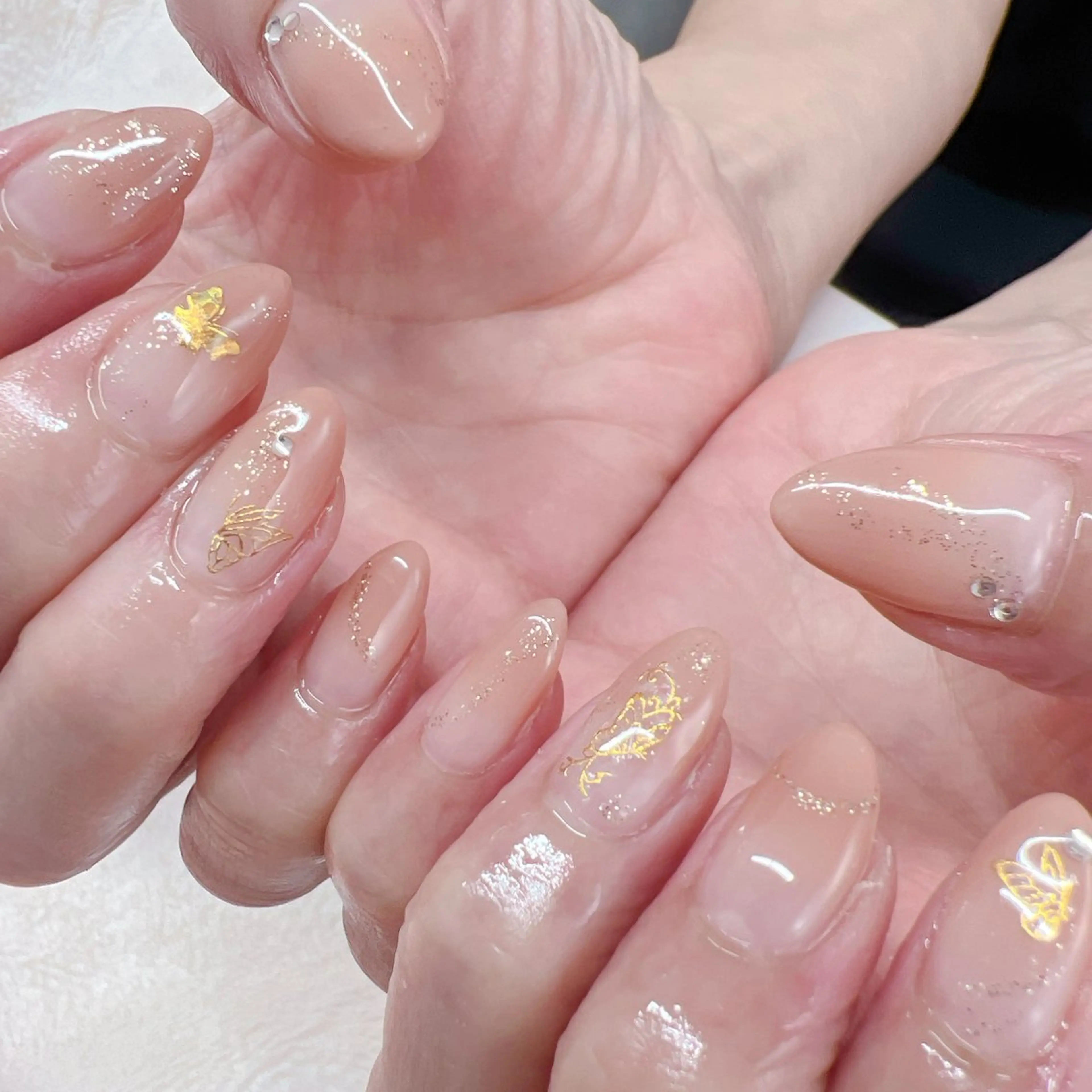 ネイル ハンドネイル Emi lyのネイルデザイン