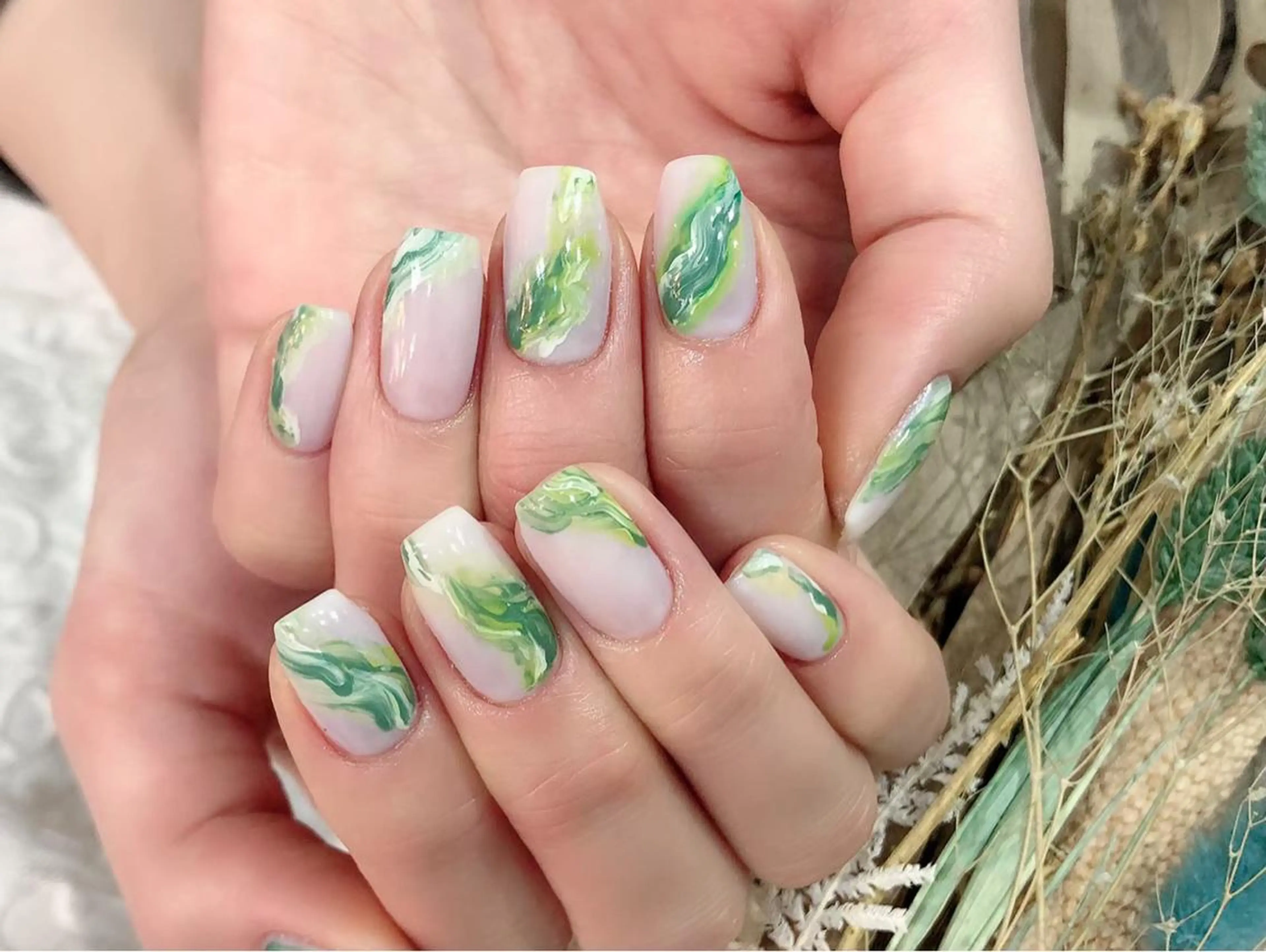 ネイル アートネイル ニュアンスネイル ハンドネイル nailsalon mintのネイルデザイン