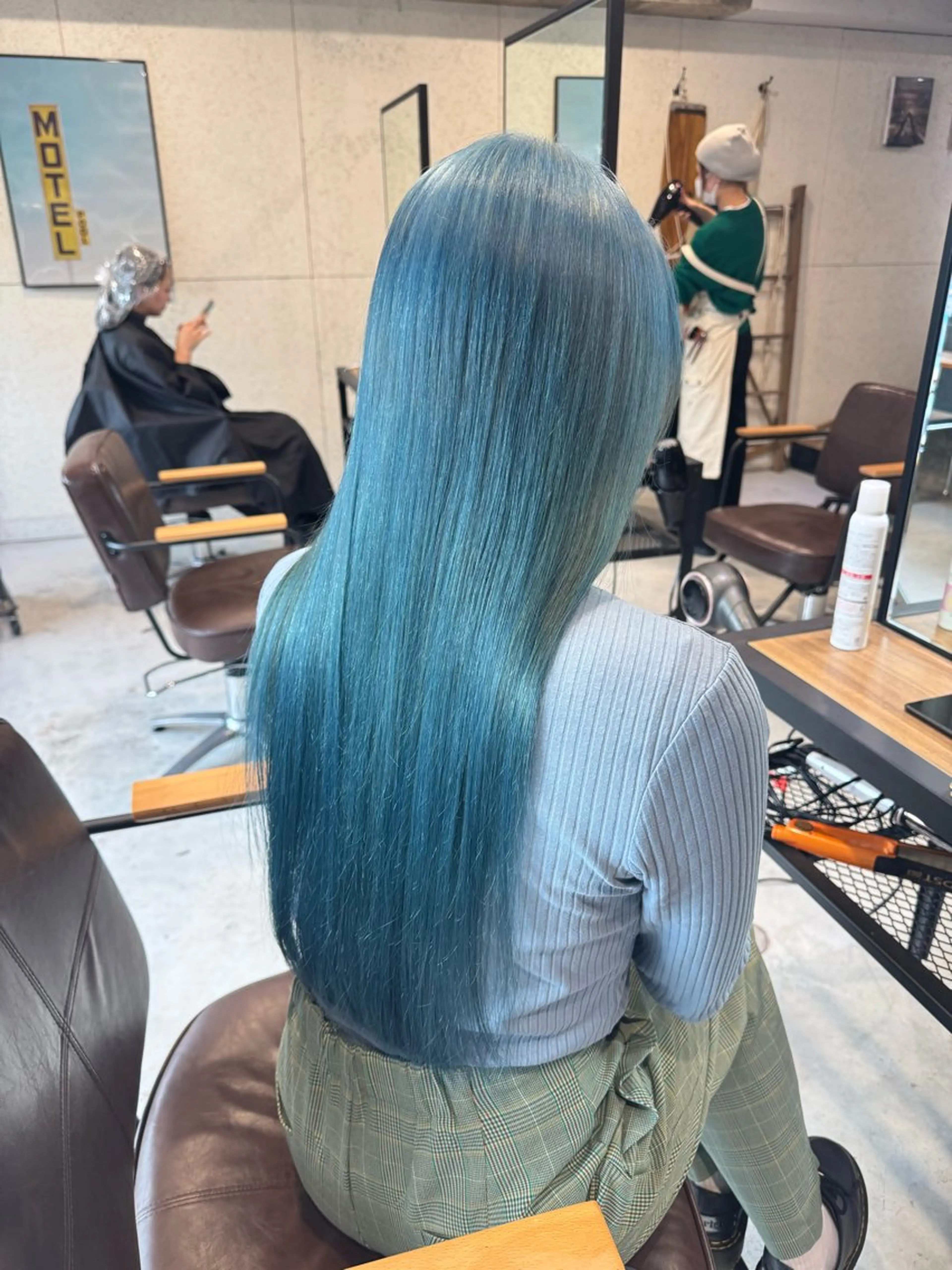 ロング カラー ヘアアレンジ アクアカラー ブリーチ ブルーカラー ヘアカラー トリートメント ヘッドスパ ヘアセット 🍀艶髪・透明感🍀 TATSUKIのヘアスタイル
