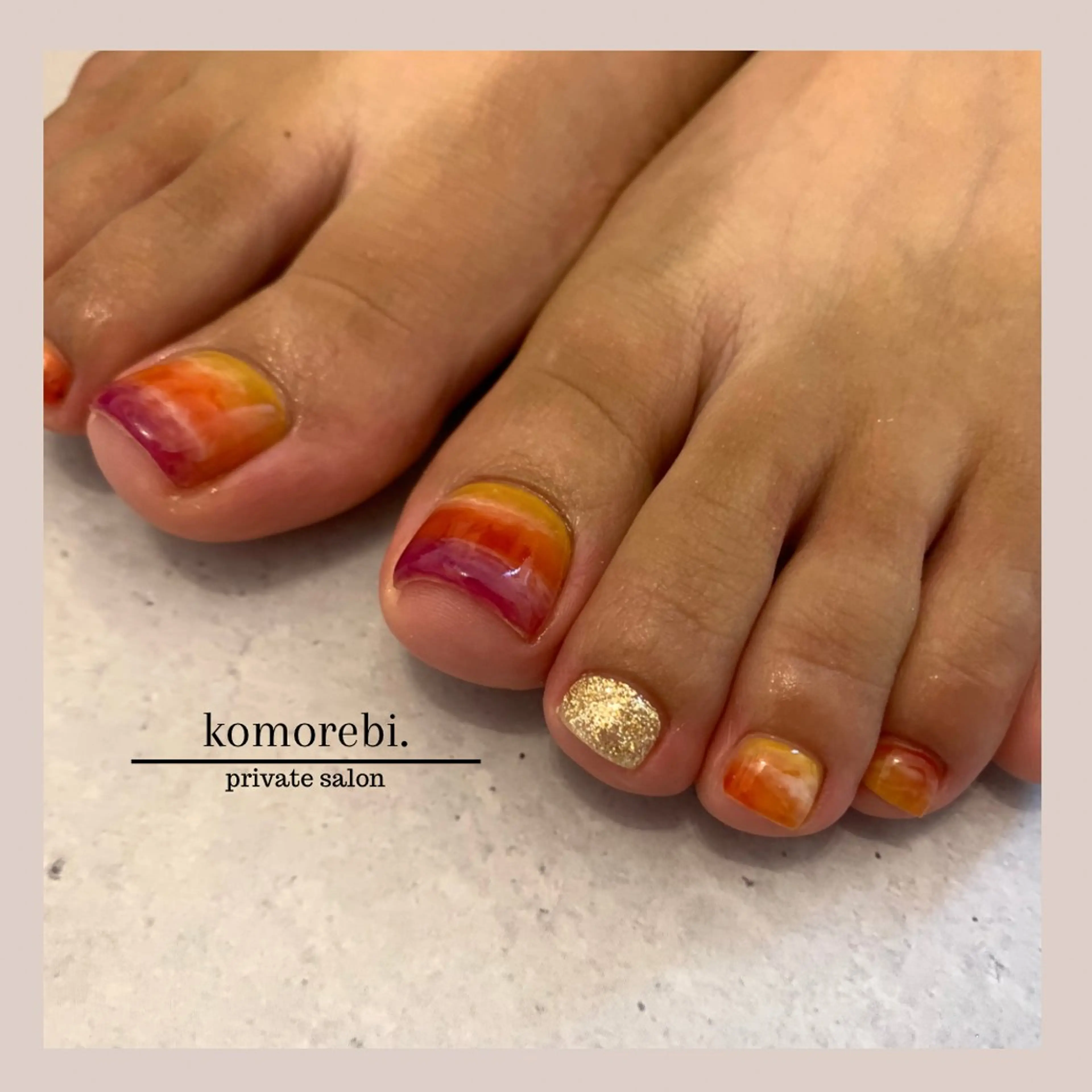 ネイル フットネイル komorebi. 小峯 真実のネイルデザイン