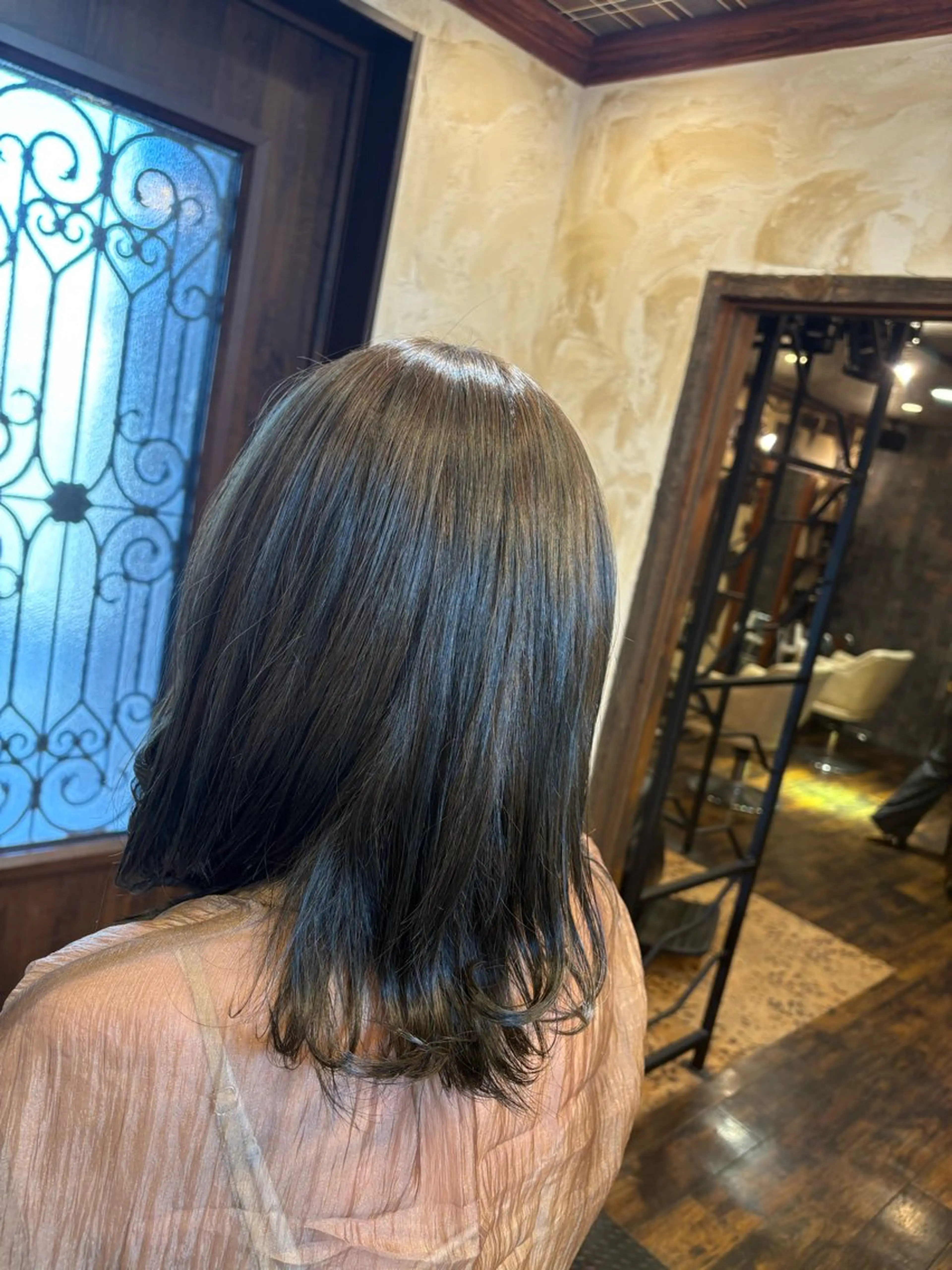 ミディアム ヘアカラー Calbari 鎌田美歩のヘアスタイル