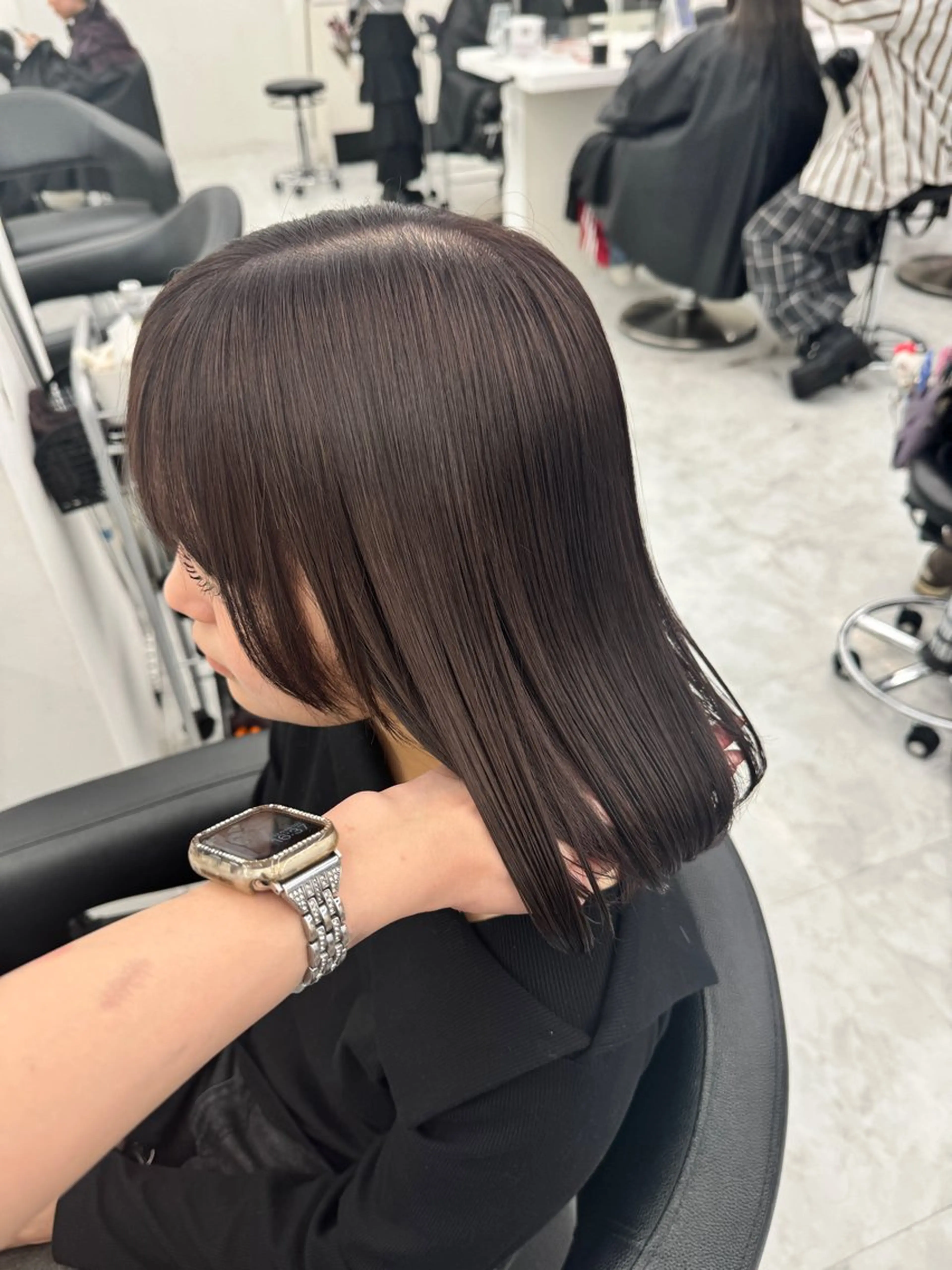 ミディアム カラー カット ヘアカラー トリートメント ヘッドスパ ヘアセット 💖透明感カラー＆暗 髪専門💖Akariのヘアスタイル