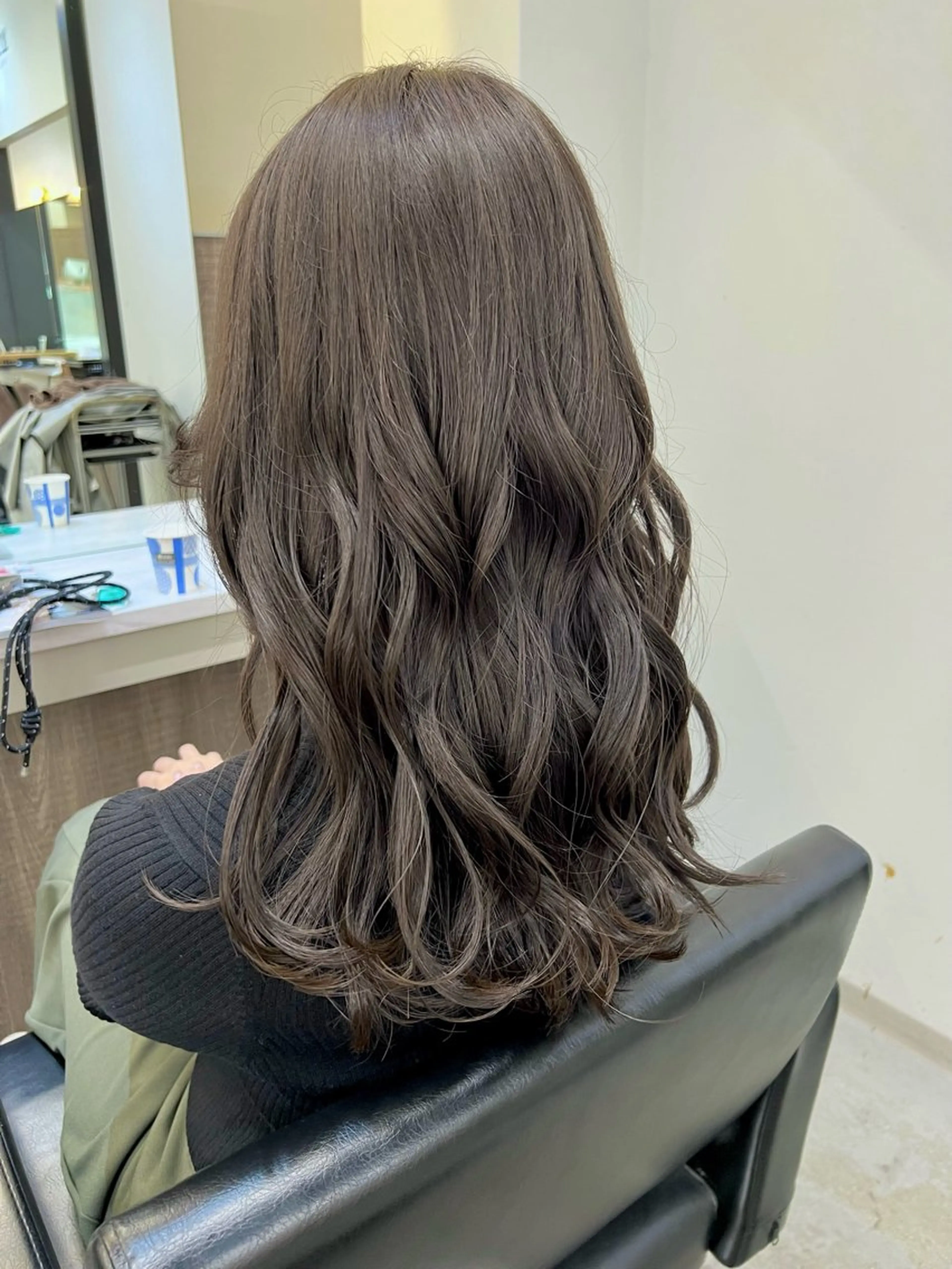 セミロング カラー 韓国ヘア🇰🇷 中島志菜のヘアスタイル