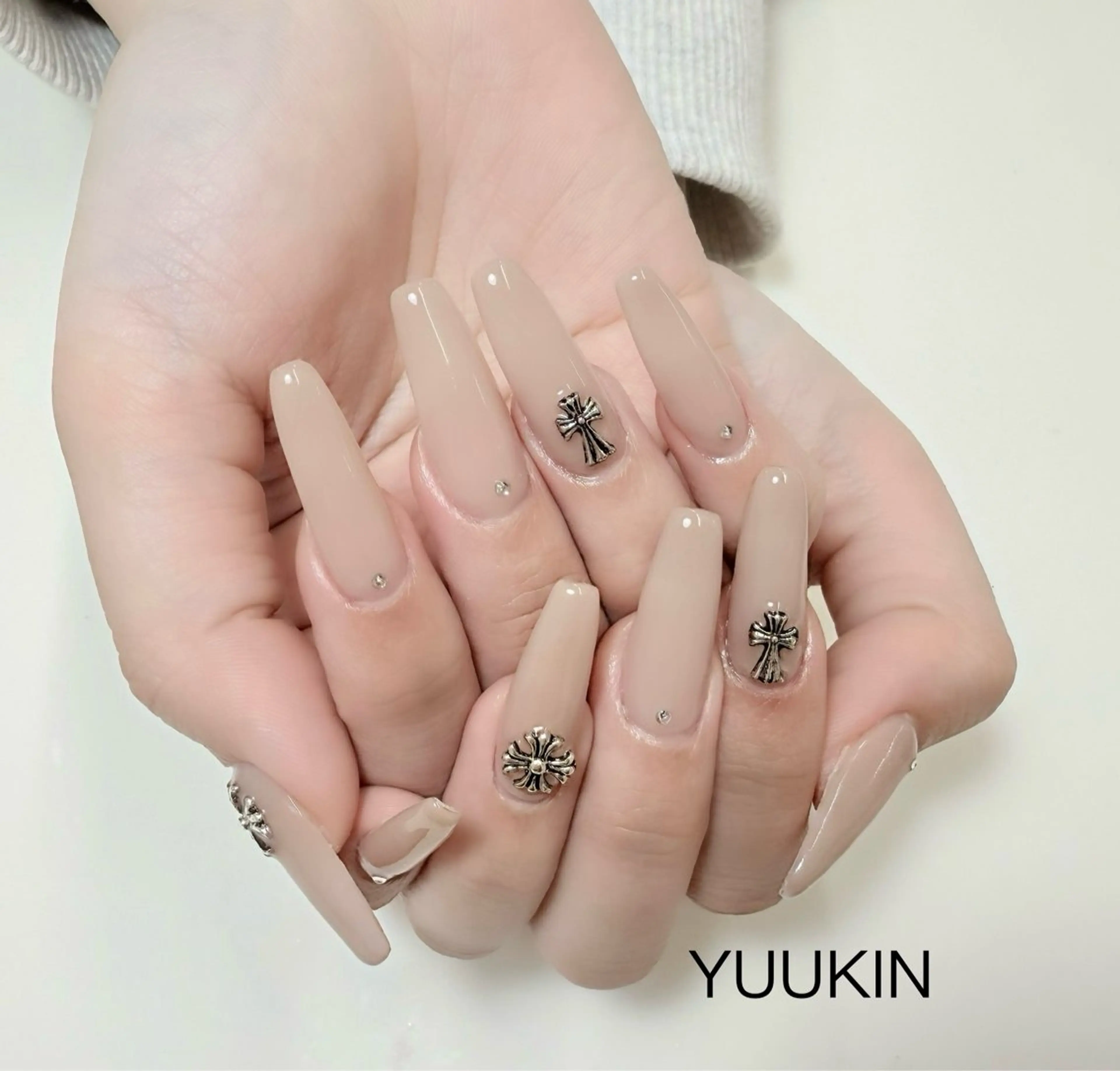 ネイル ハンドネイル ハンドケア YUU KINのネイルデザイン