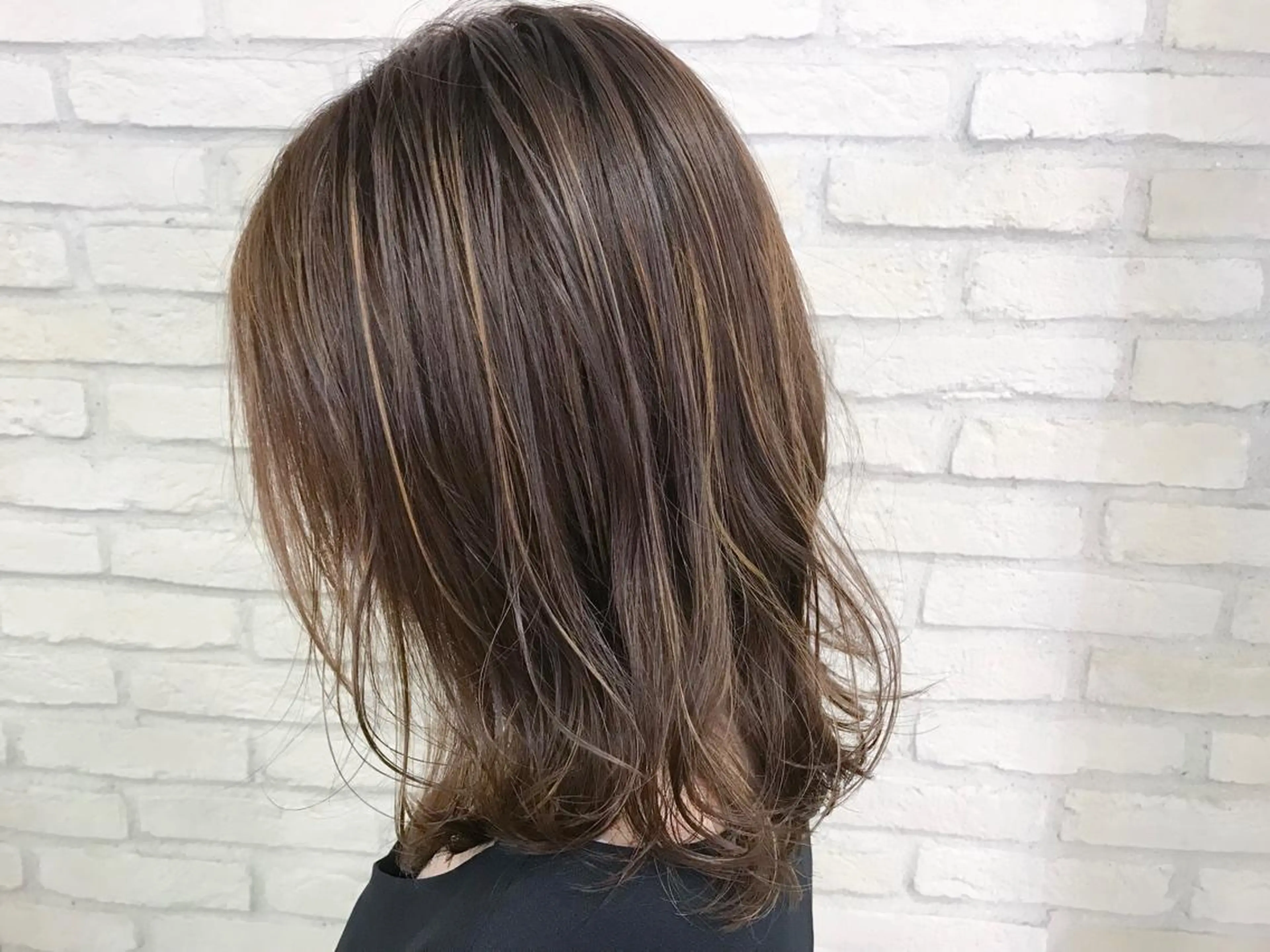 ミディアム カラー ベージュカラー ハイライトカラー ハイライト 横浜🍒カット エクステ／RIEのヘアスタイル