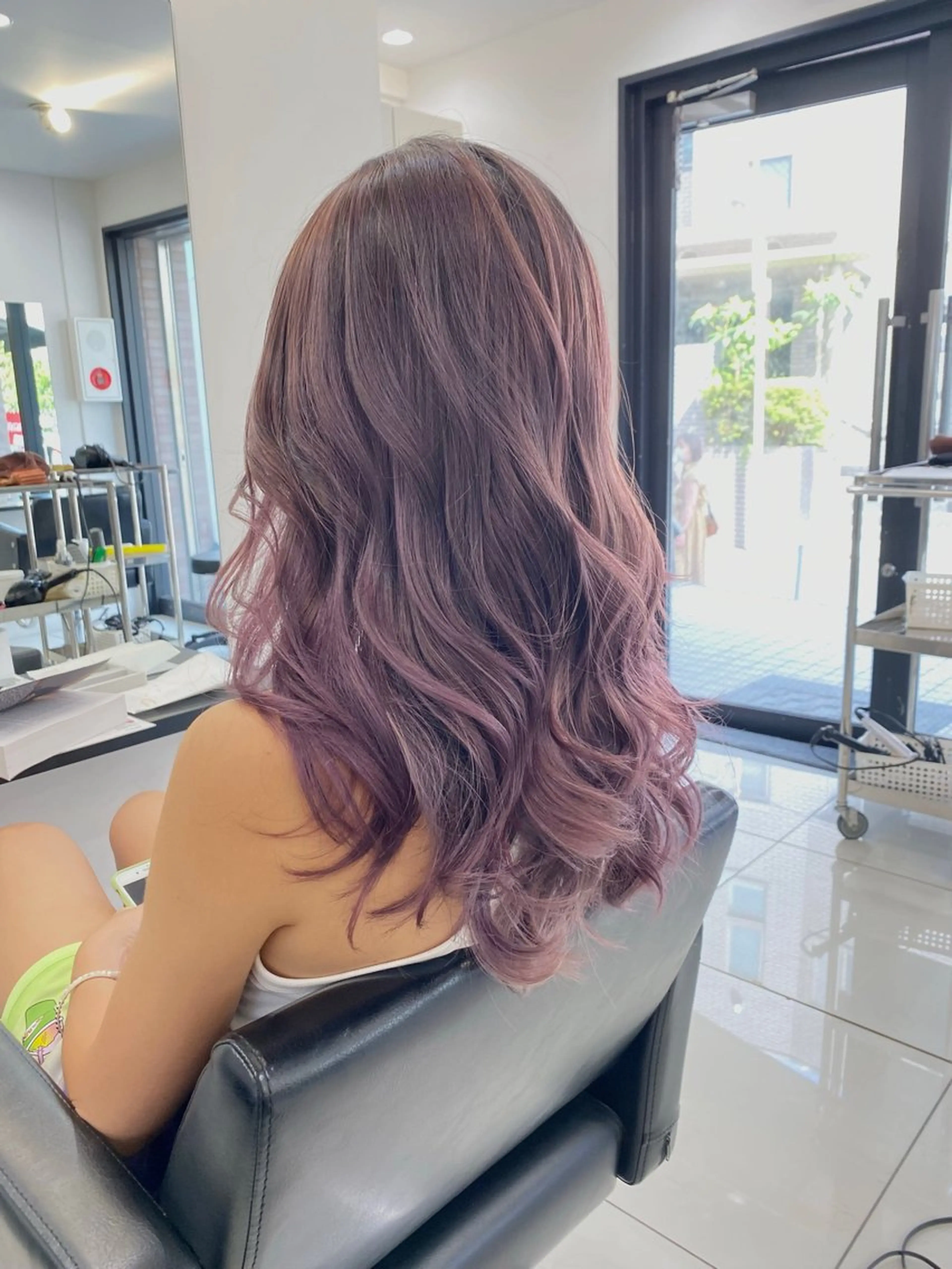 ロング カラー アディクシーカラー バレイヤージュ ブリーチ デザインカラー ダブルカラー カット ヘアカラー トリートメント レイヤーカット nude ヘア大和のヘアスタイル