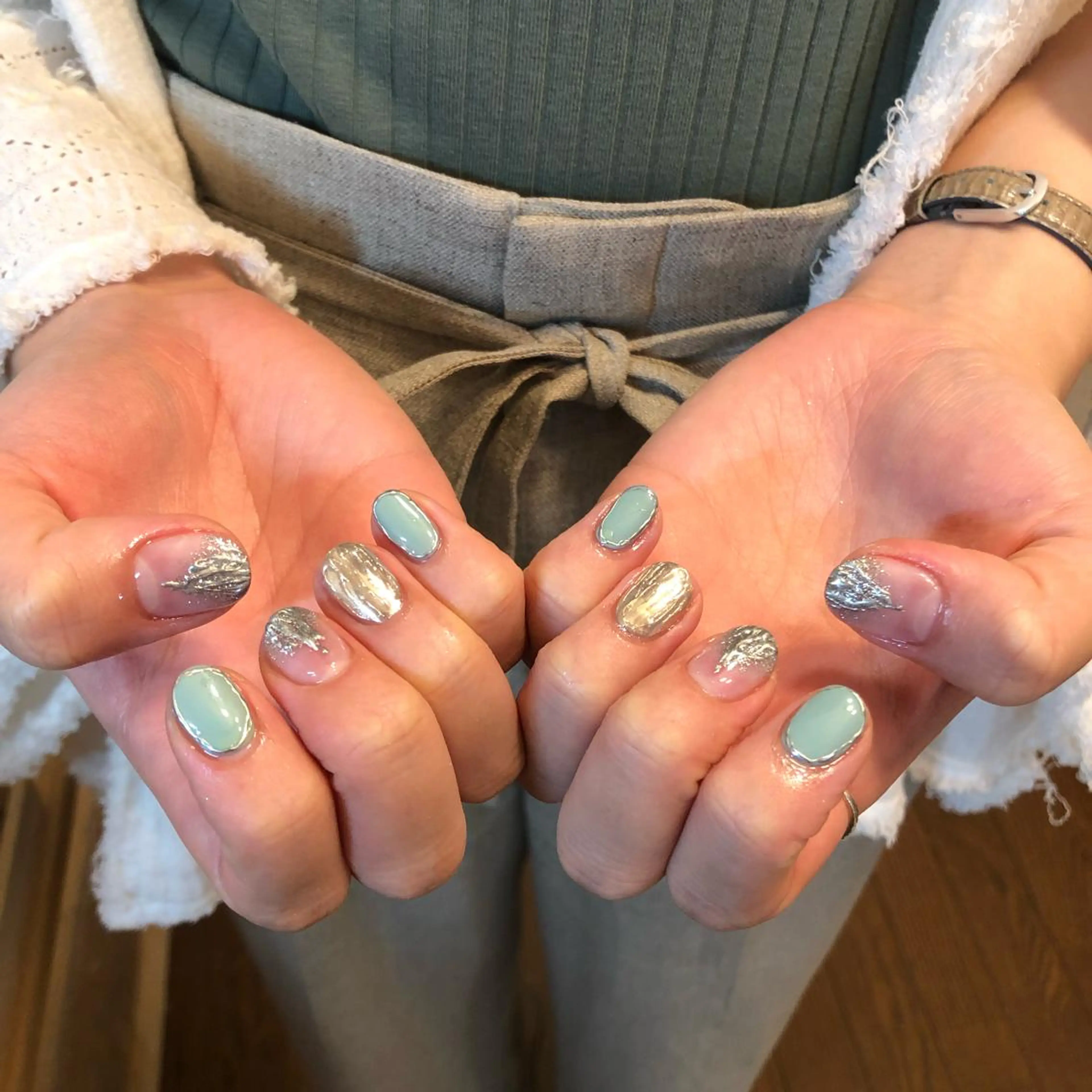 ネイル ハンドネイル フットネイル ハンドケア Nes.Nail所属・Miyagi Asamiのネイルデザイン