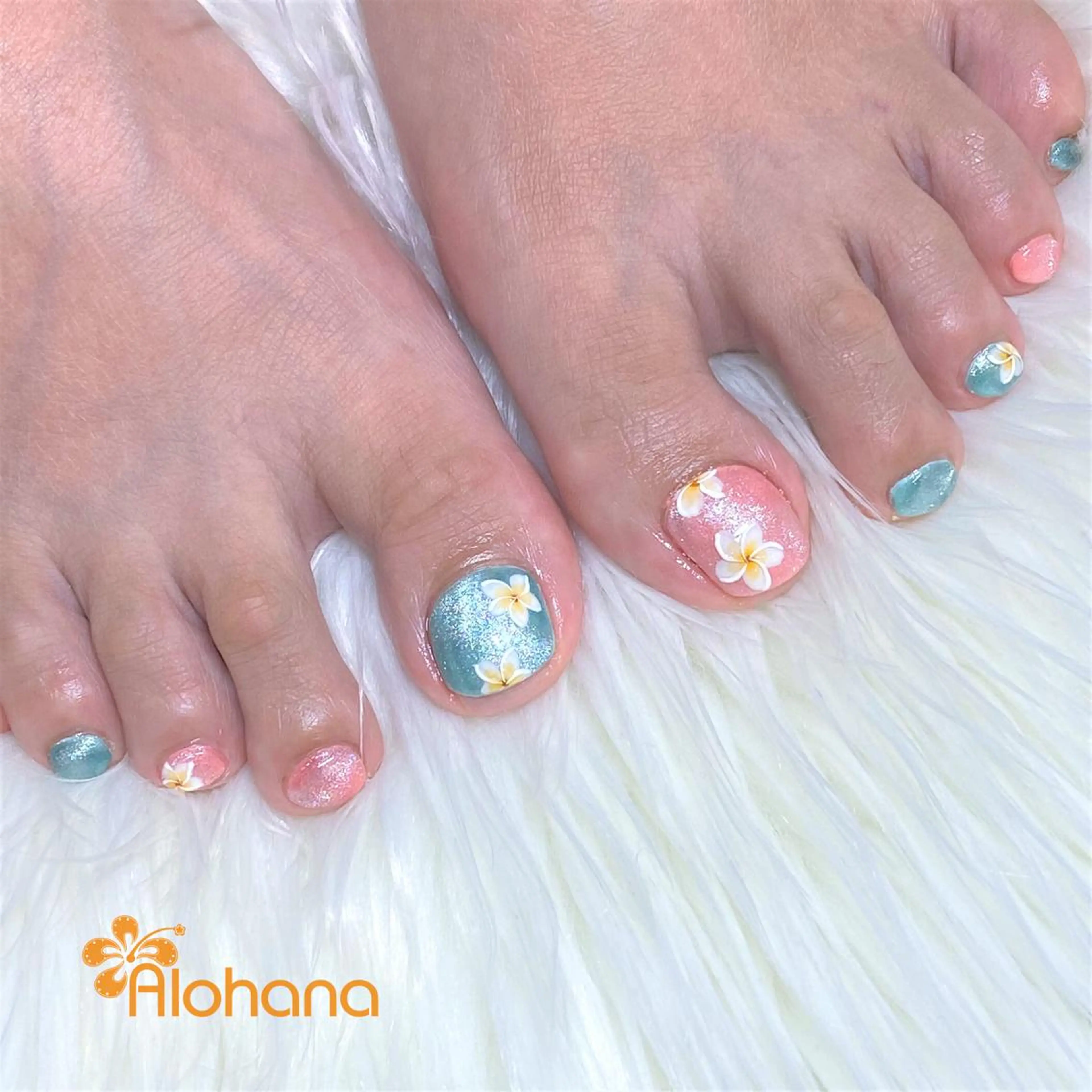 ネイル フットネイル Alohana所属・Alohana Minaのネイルデザイン