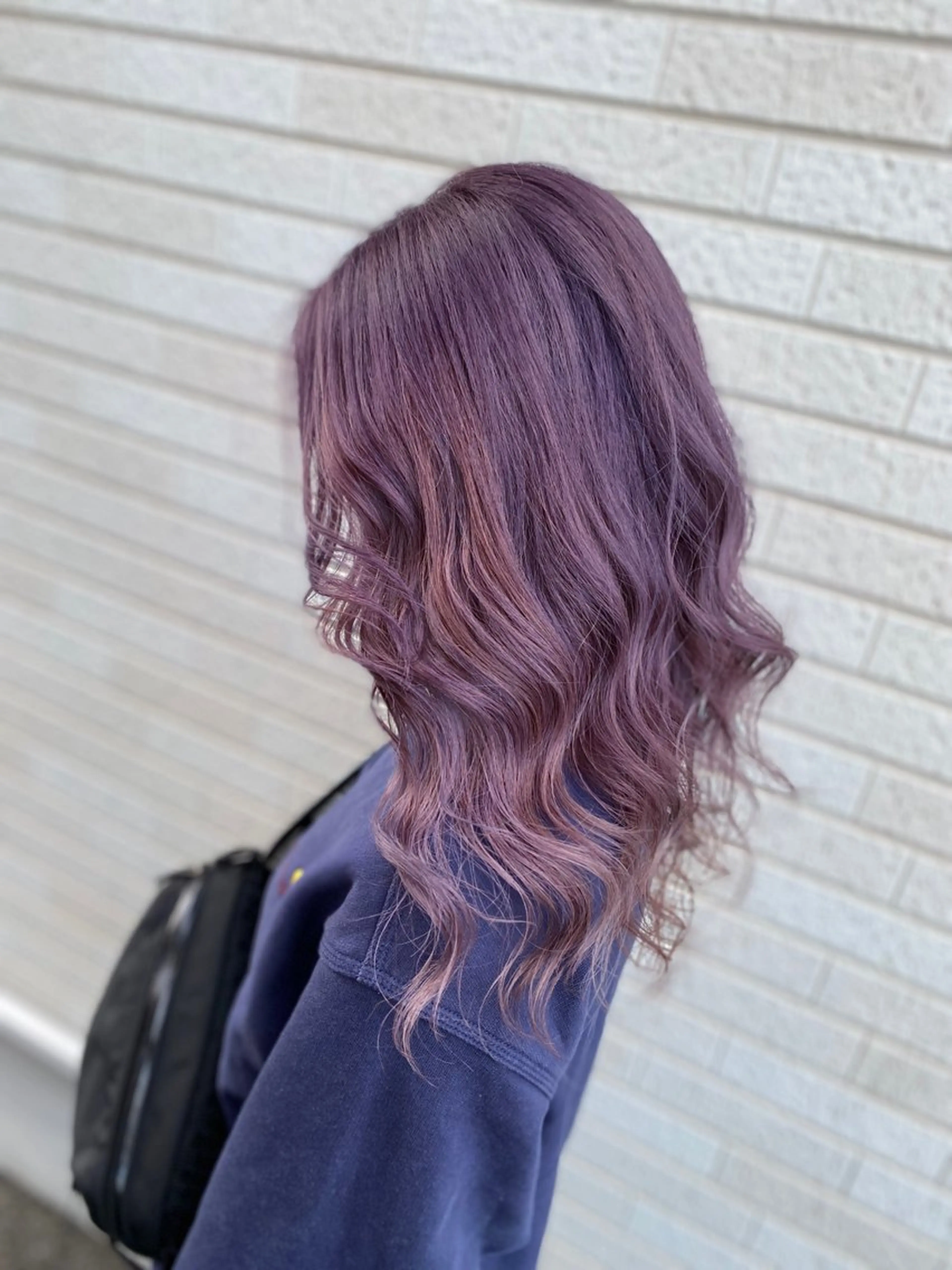 セミロング カラー ラベンダーカラー ラベンダーピンク ピンクカラー 安住 千明のヘアスタイル