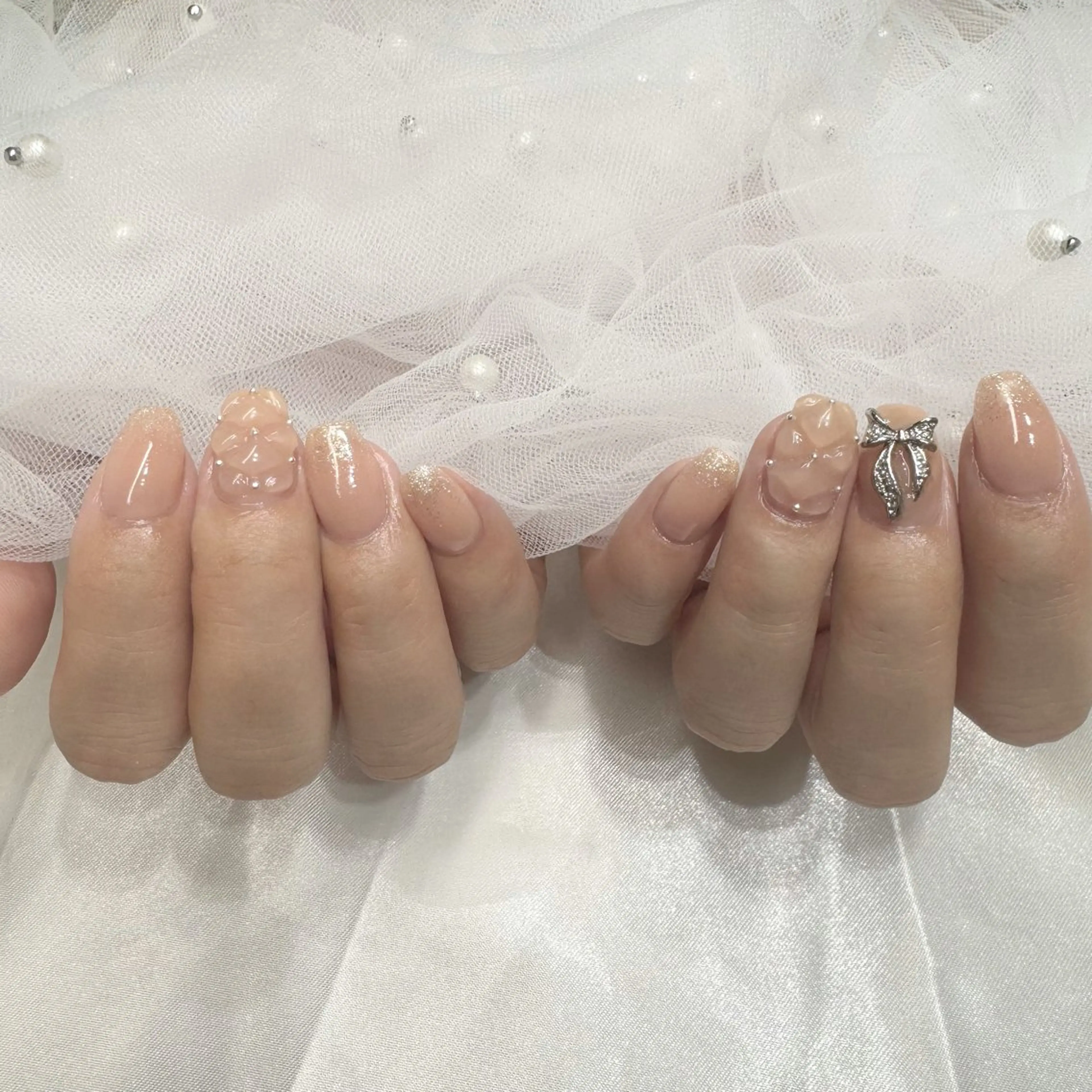 ネイル ラメ(グリッター) ラメグラデーション リボン ハンドネイル 💫fein. nail💫のネイルデザイン