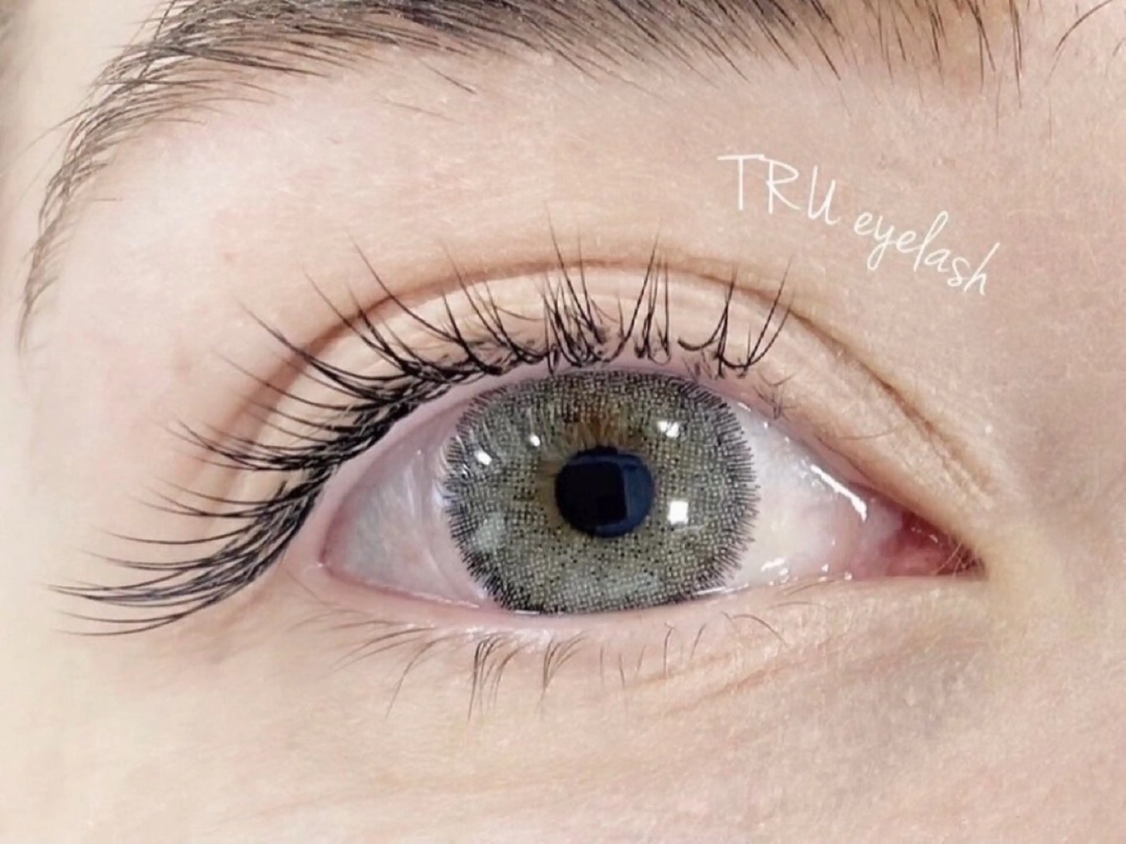 マツエク・マツパ TRU nail&eyelash所属・TRU るなの眉毛・アイブロウイメージ