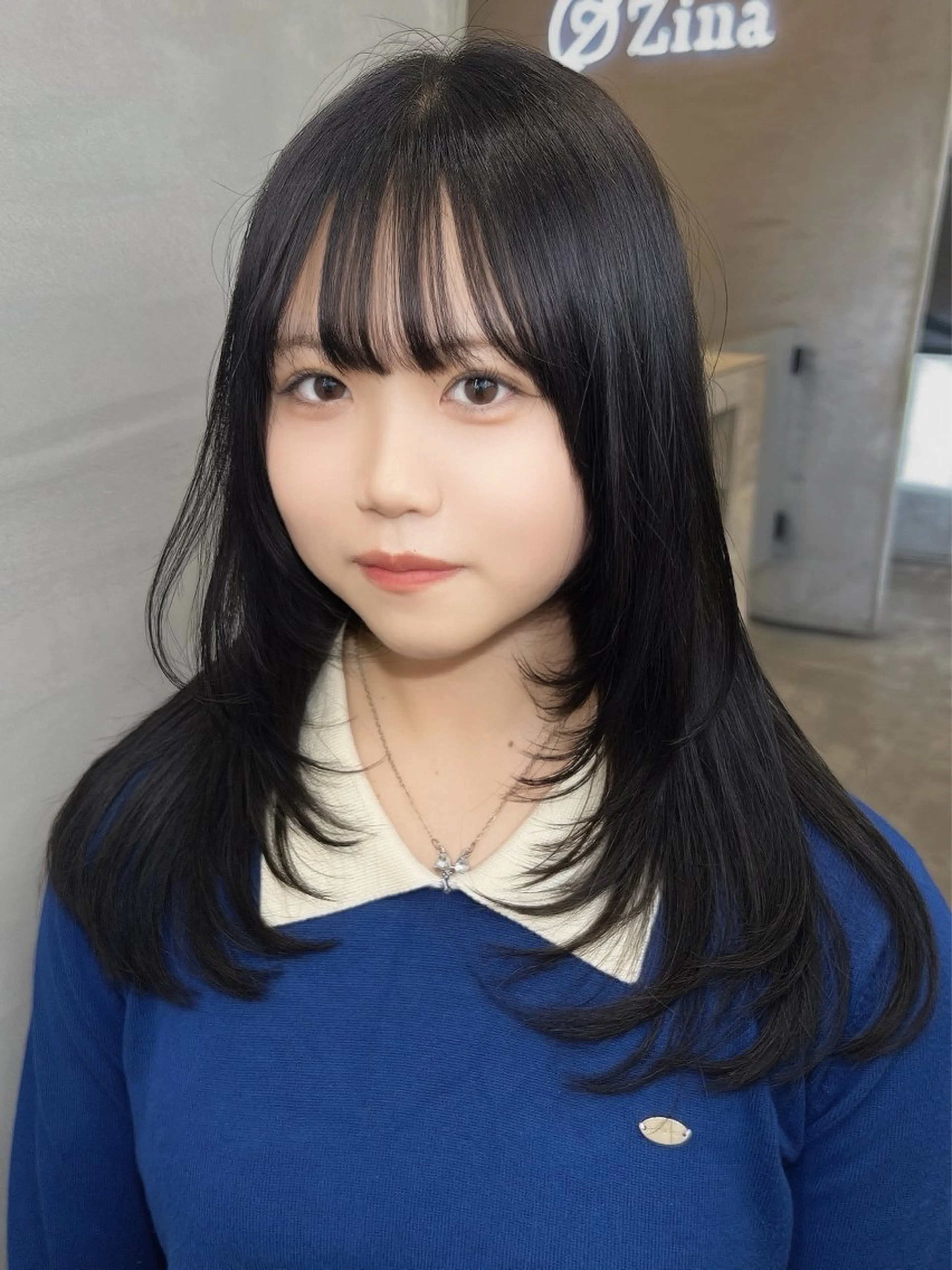 セミロング カラー 黒髪 ブルーカラー ブルーブラック レイヤーカット カット ヘアカラー トリートメント 艶カラー/髪質改善 /韓国レイヤー/千葉のヘアスタイル