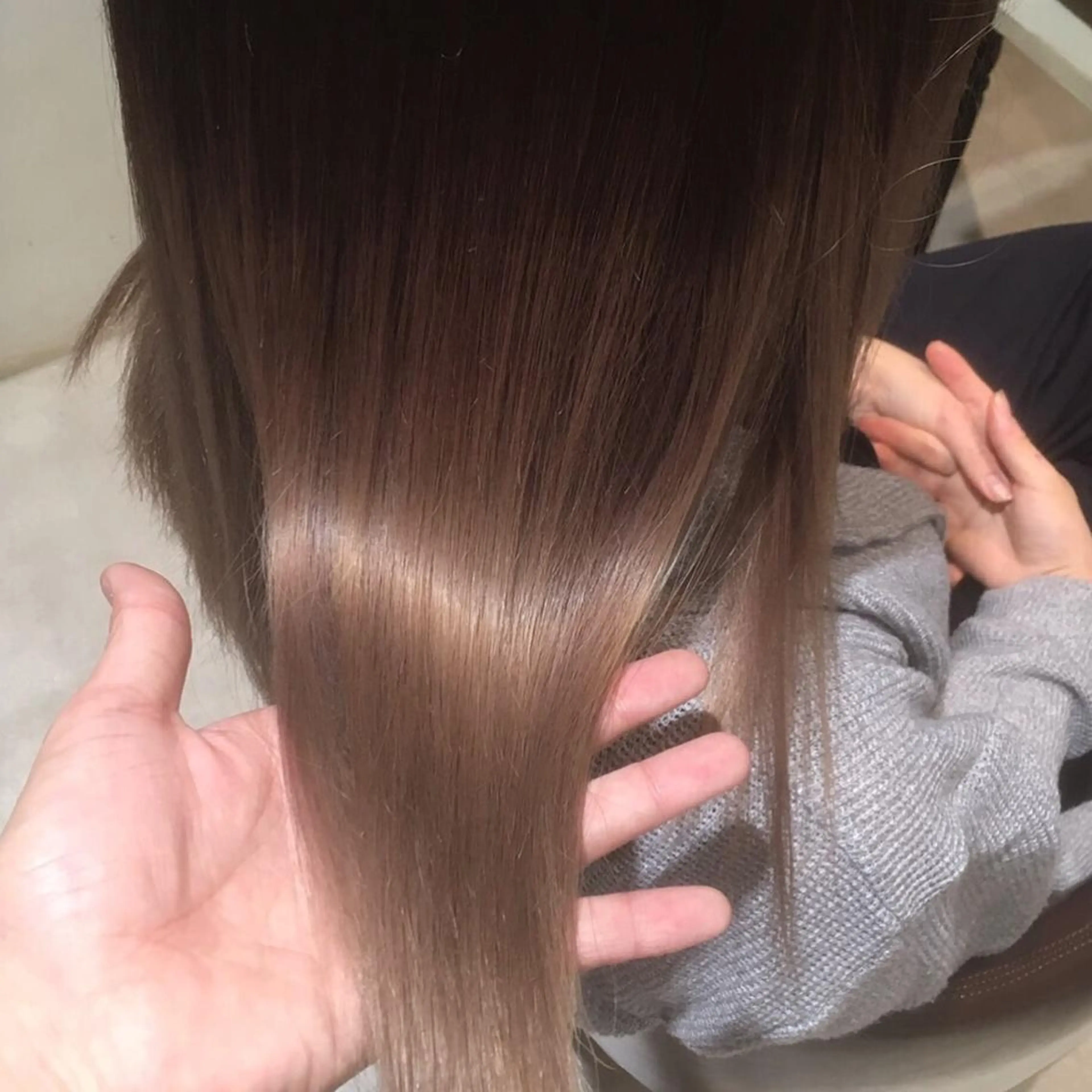 ショート ミディアム セミロング ロング カラー パーマ ヘアアレンジ メンズ キッズ ヘアカラー marshu  梅田店所属・髪質改善 透明感×韓国風のヘアスタイル