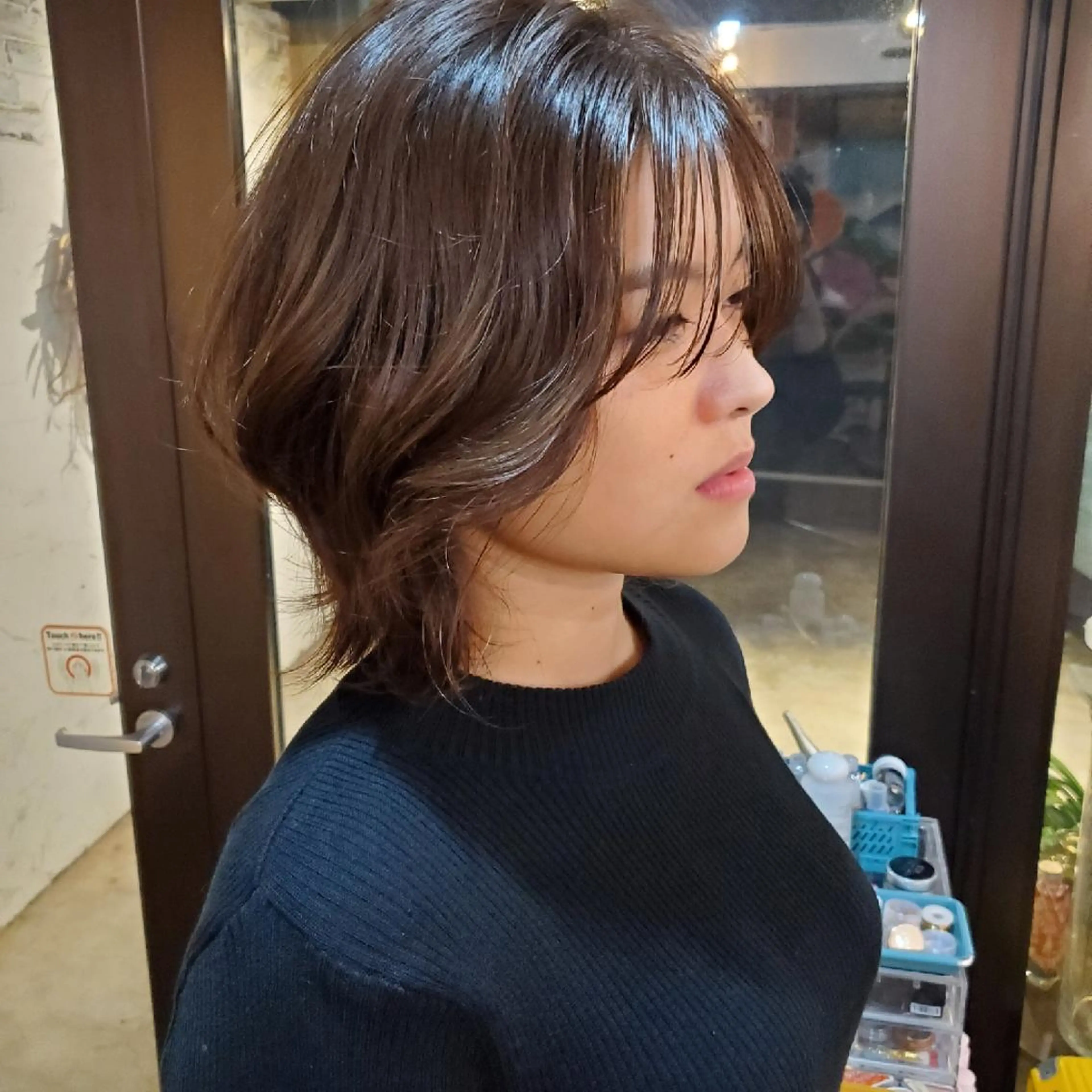 ミディアム カラー 切りっぱなしボブ ショートボブ ミディアムパーマ バレイヤージュ ベージュカラー カット ヘアカラー トリートメント フリーランス所属・韓国ヘア レイヤー くびれヘアMATSUのヘアスタイル