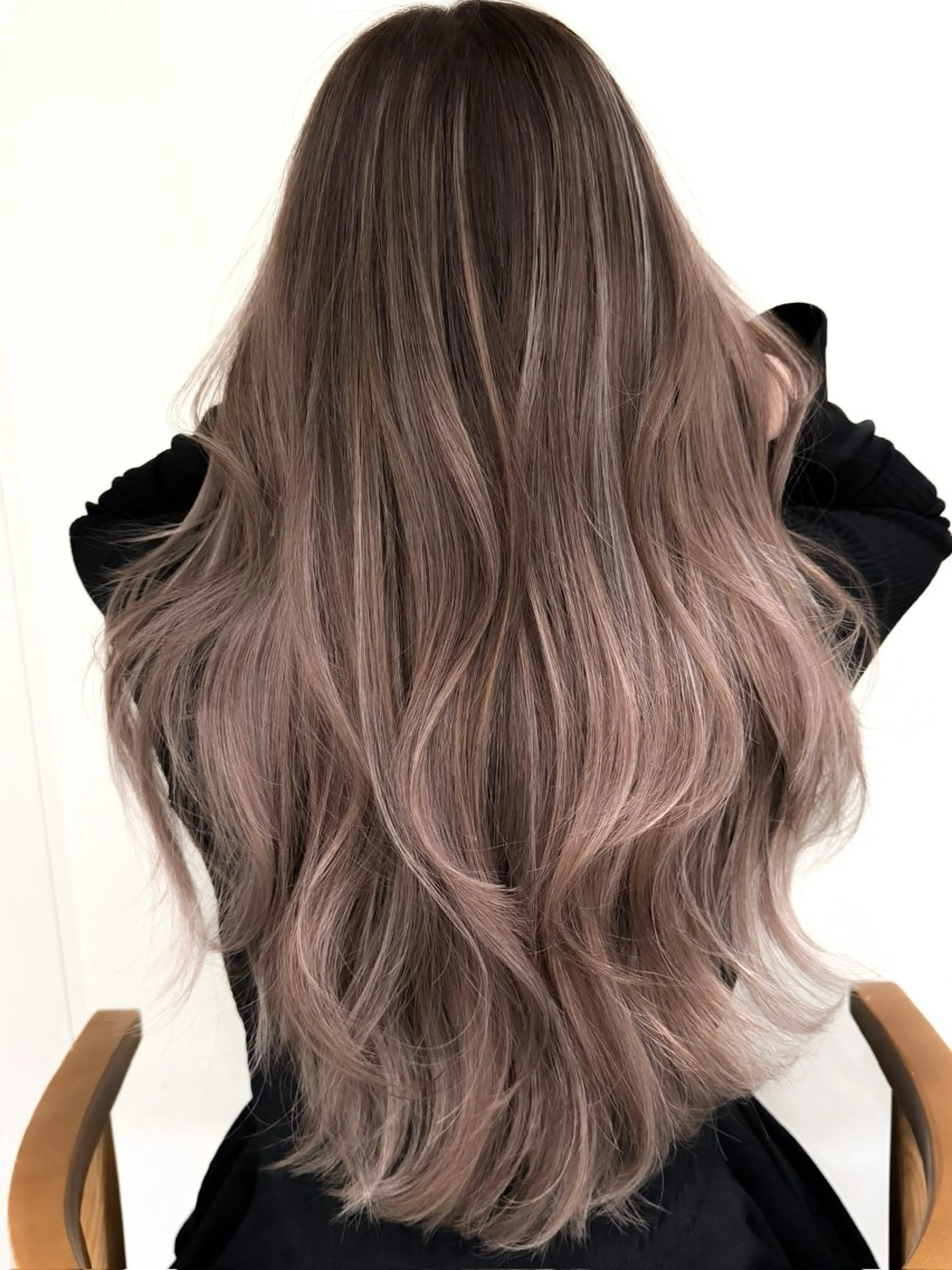 セミロング カラー ヘアアレンジ ヘアカラー ✨レイヤーカット/透 名感カラー特化✨のヘアスタイル