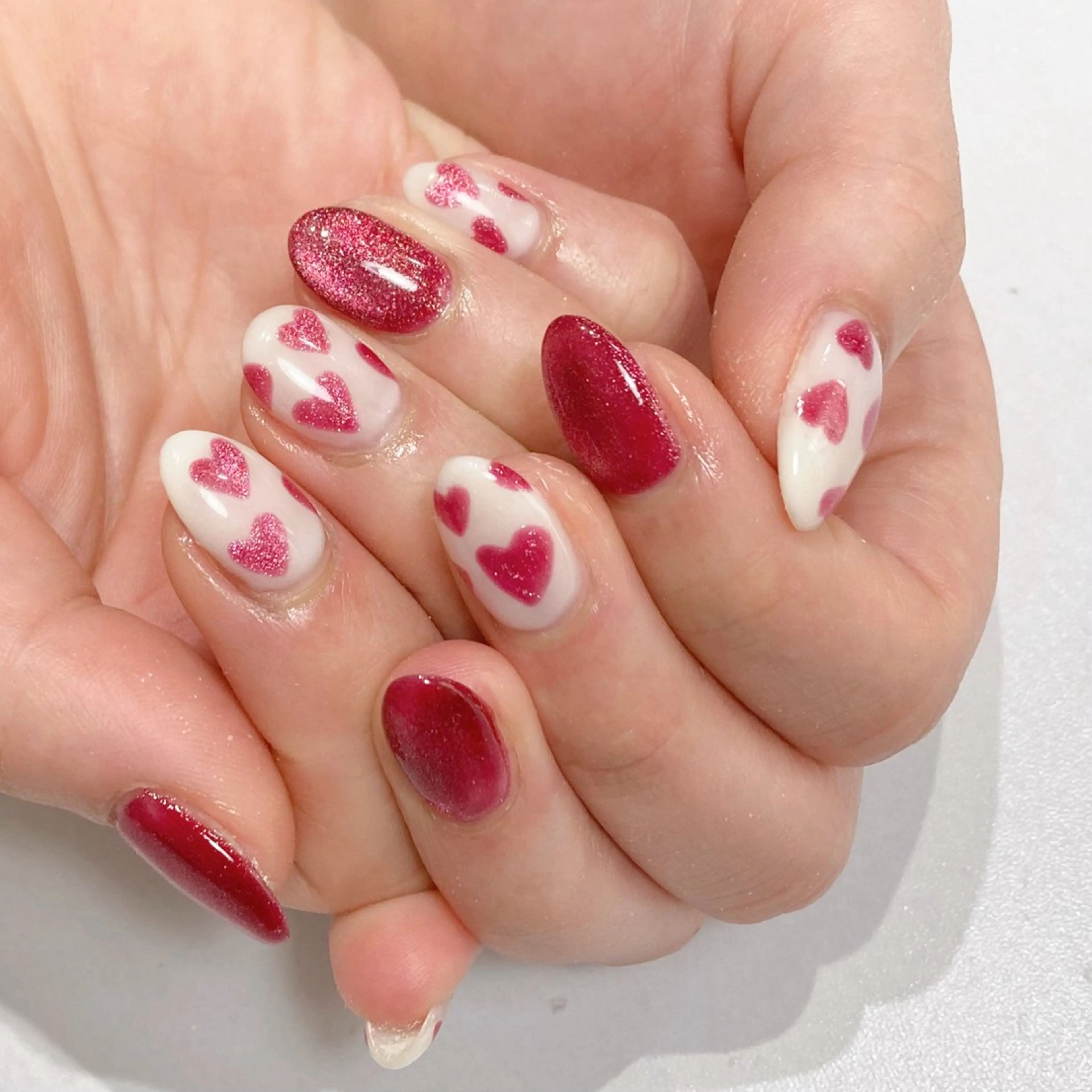 ネイル バレンタイン RicottEYELASH&NAIL所属・下城 葵のネイルデザイン