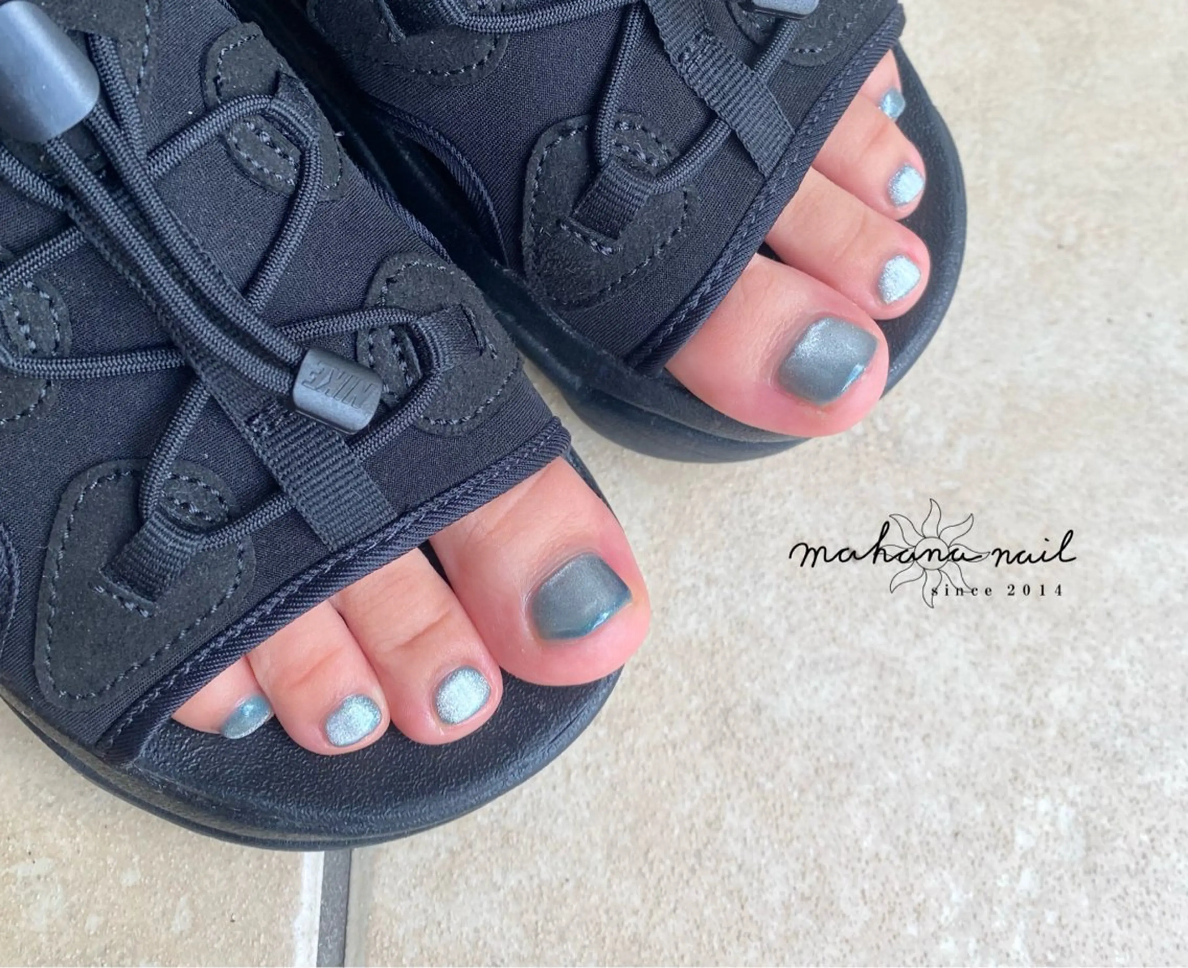 ネイル マグネットネイル フットネイル mahana nailのネイルデザイン