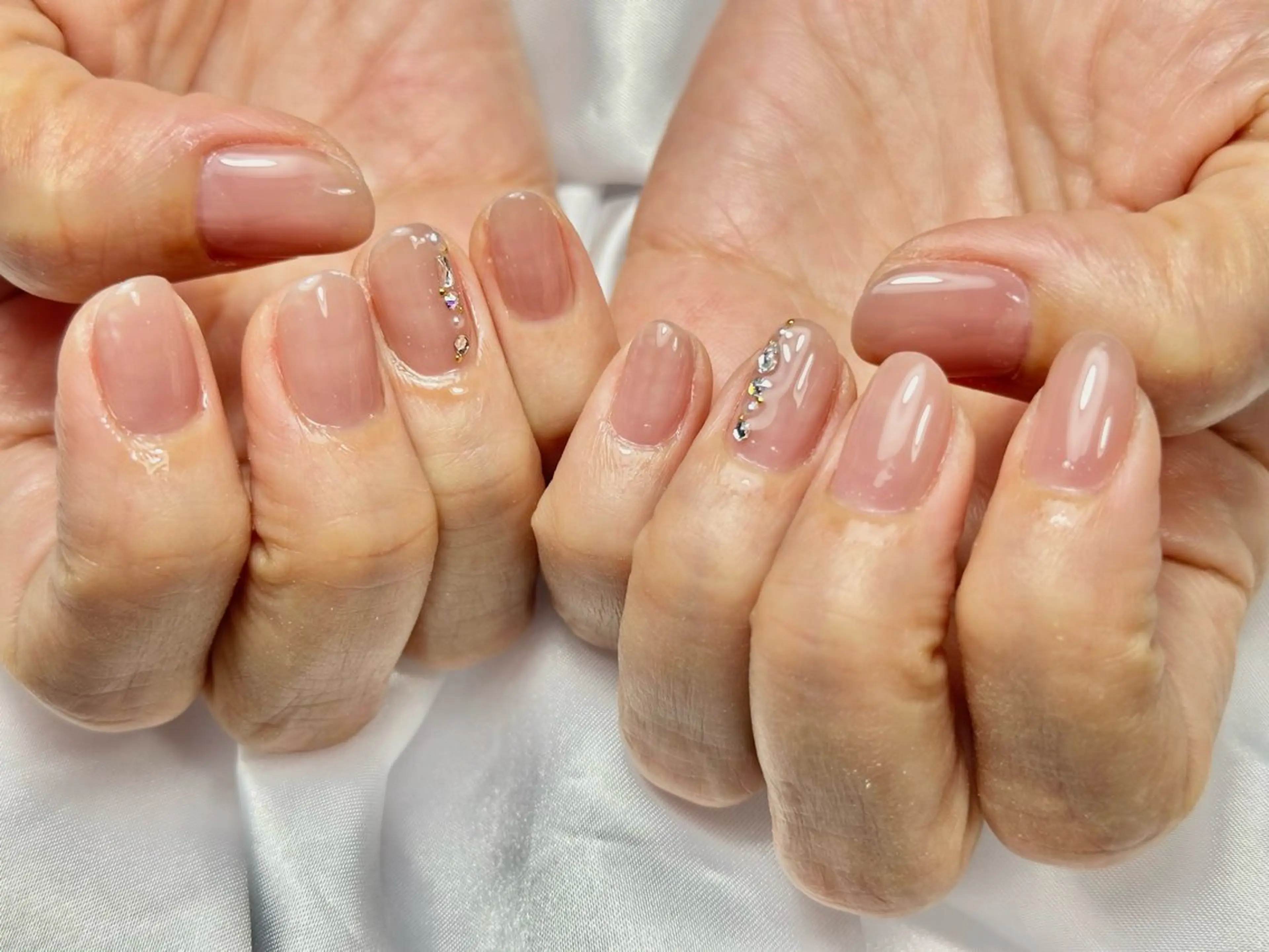 ネイル ハンドネイル nailsalon Luce🕊️のネイルデザイン