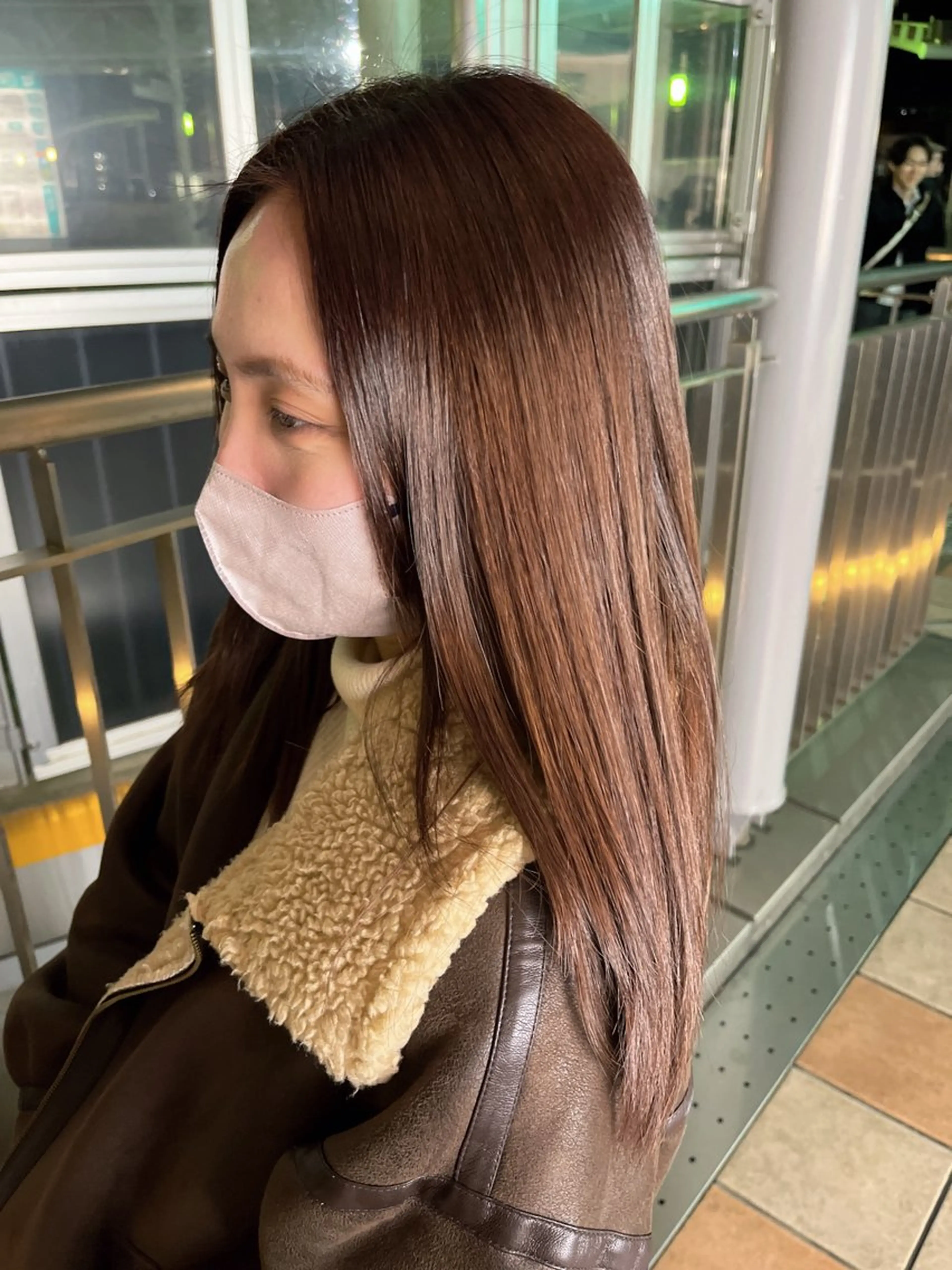 セミロング カット ヘアカラー AVANCE.西宮北口所属・AVANCE. 古川楓のヘアスタイル