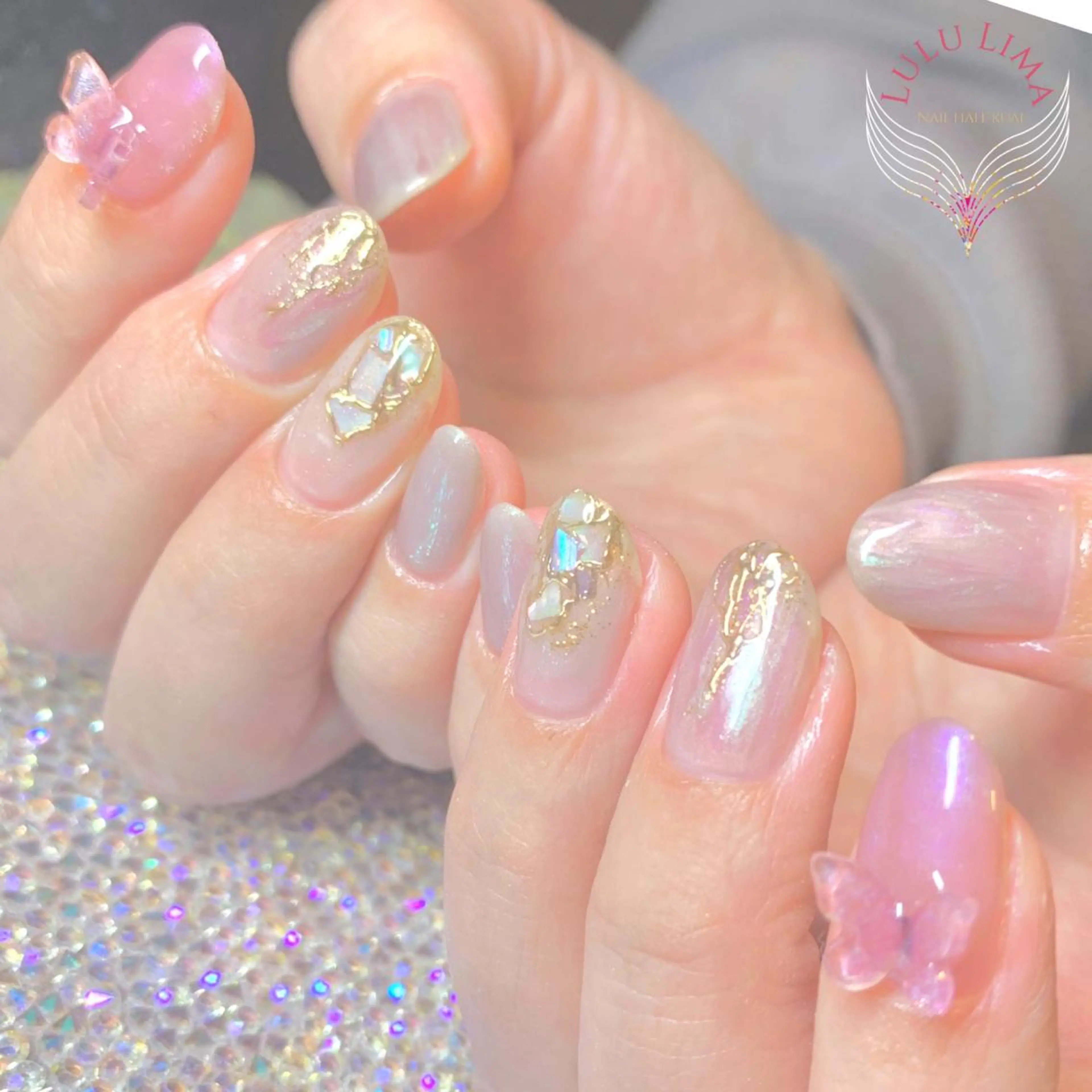 ネイル ハンドネイル ハンドケア LULU LIMAのネイルデザイン