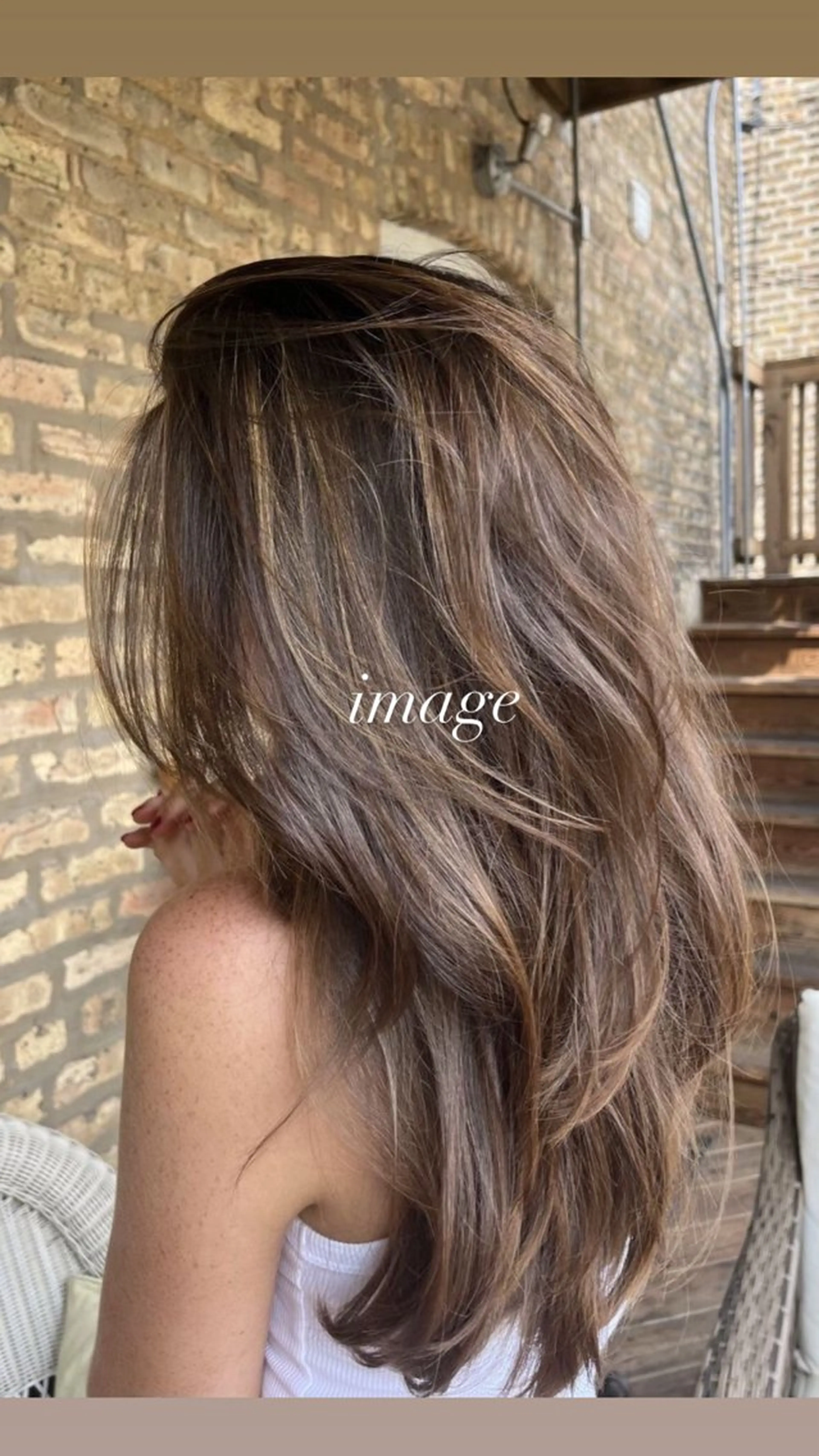 ロング カラー アッシュ ベージュカラー ブリーチ 透明感カラー ダブルカラー レイヤー /髪質改善/ariのヘアスタイル